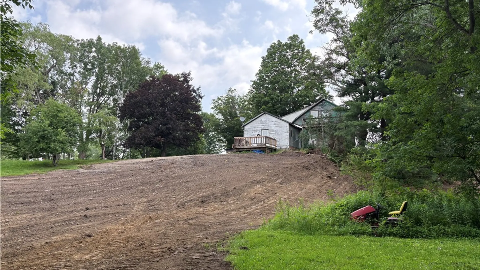Property at 11029 Route 16, Yorkshire, NY 14042 5