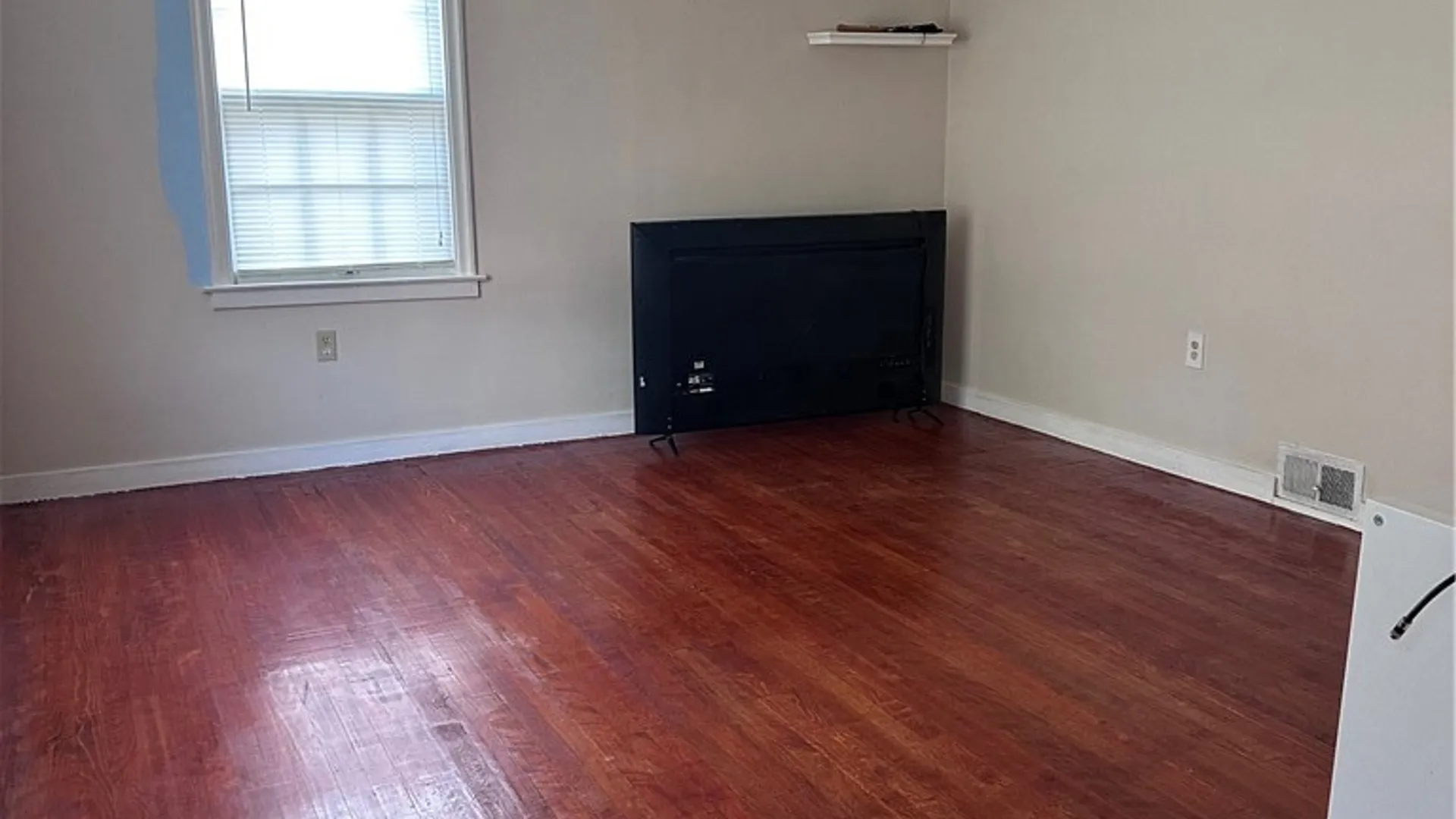 Property at 1102 Buckley Road, Salina, NY 13088 5