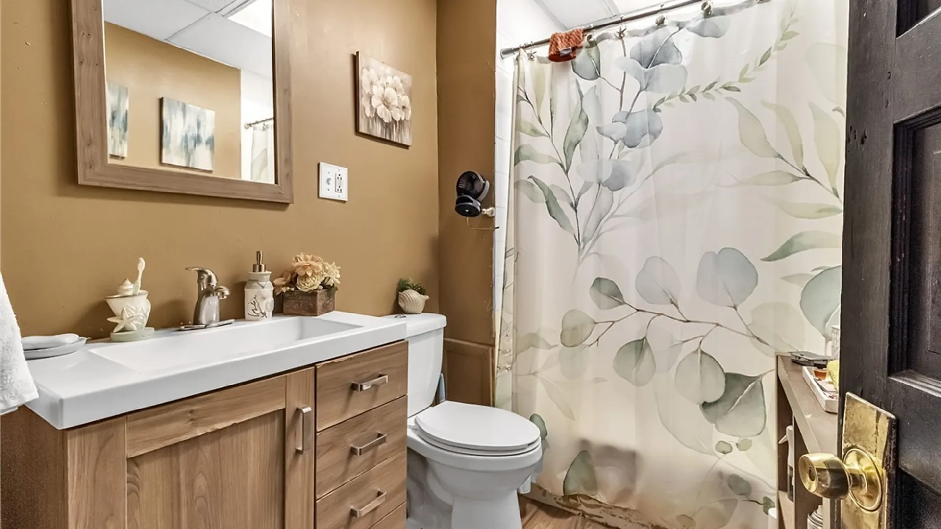 Property at 314 E Delavan Avenue, Buffalo, NY 14208 22