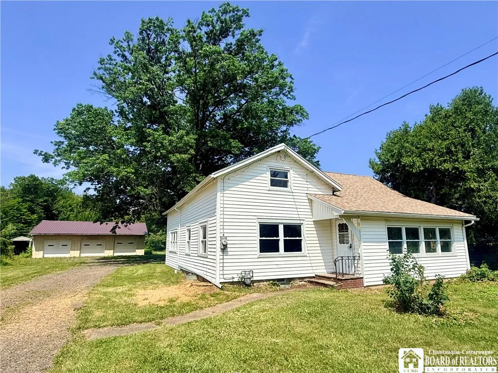 Property at 11577 Center Road, Sheridan, NY 14048