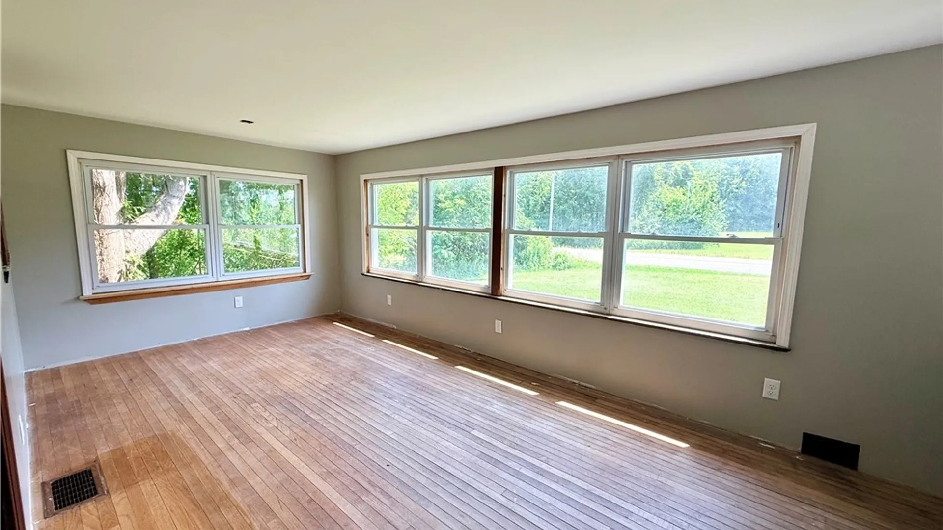 Property at 11577 Center Road, Sheridan, NY 14048 6