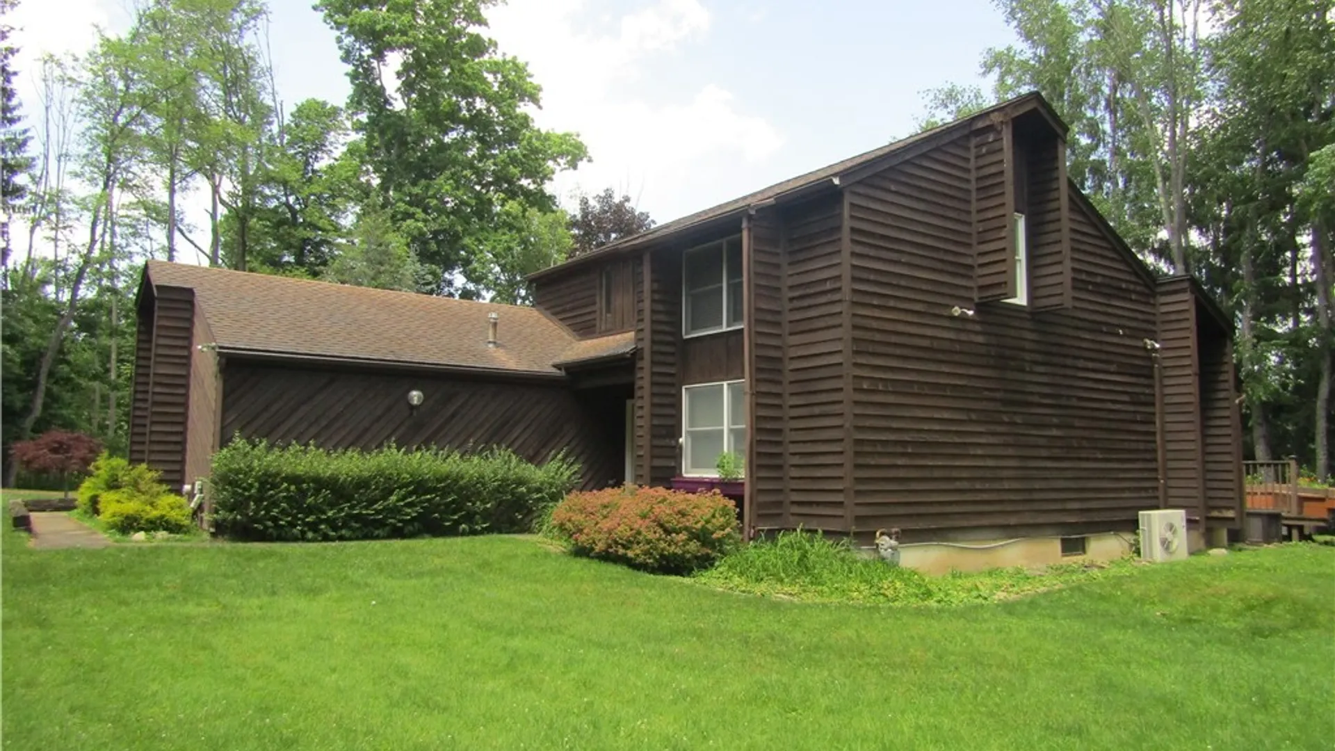 Property at 1757 Parkmeadow Drive, Busti, NY 14701 2
