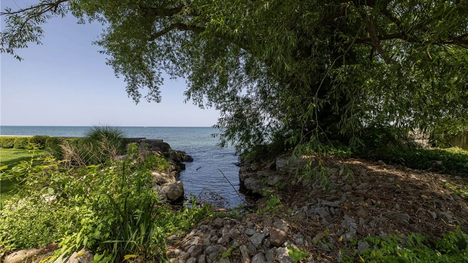 Property at 18 Zellweger Beach, Parma, NY 14468 16