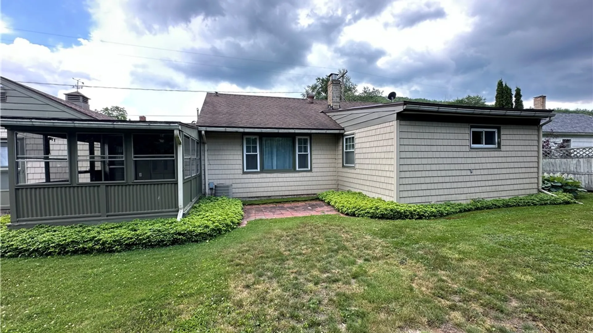 Property at 22 Constitution Avenue, Bradford City, PA 16701 4