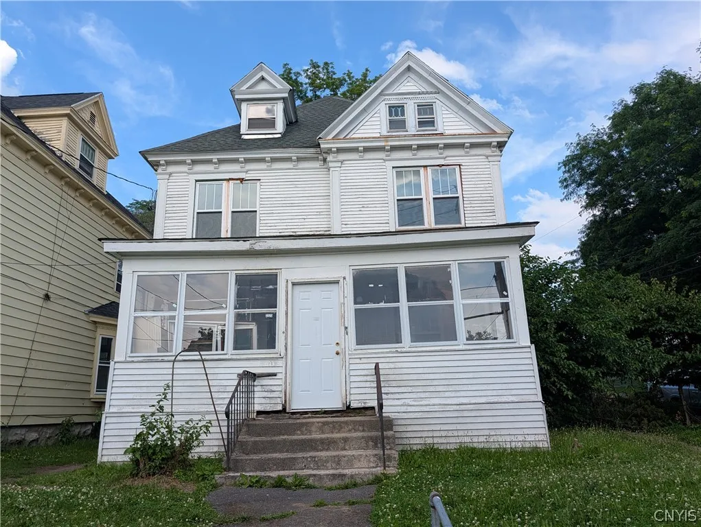 Property at 2223 S State Street, Syracuse, NY 13205