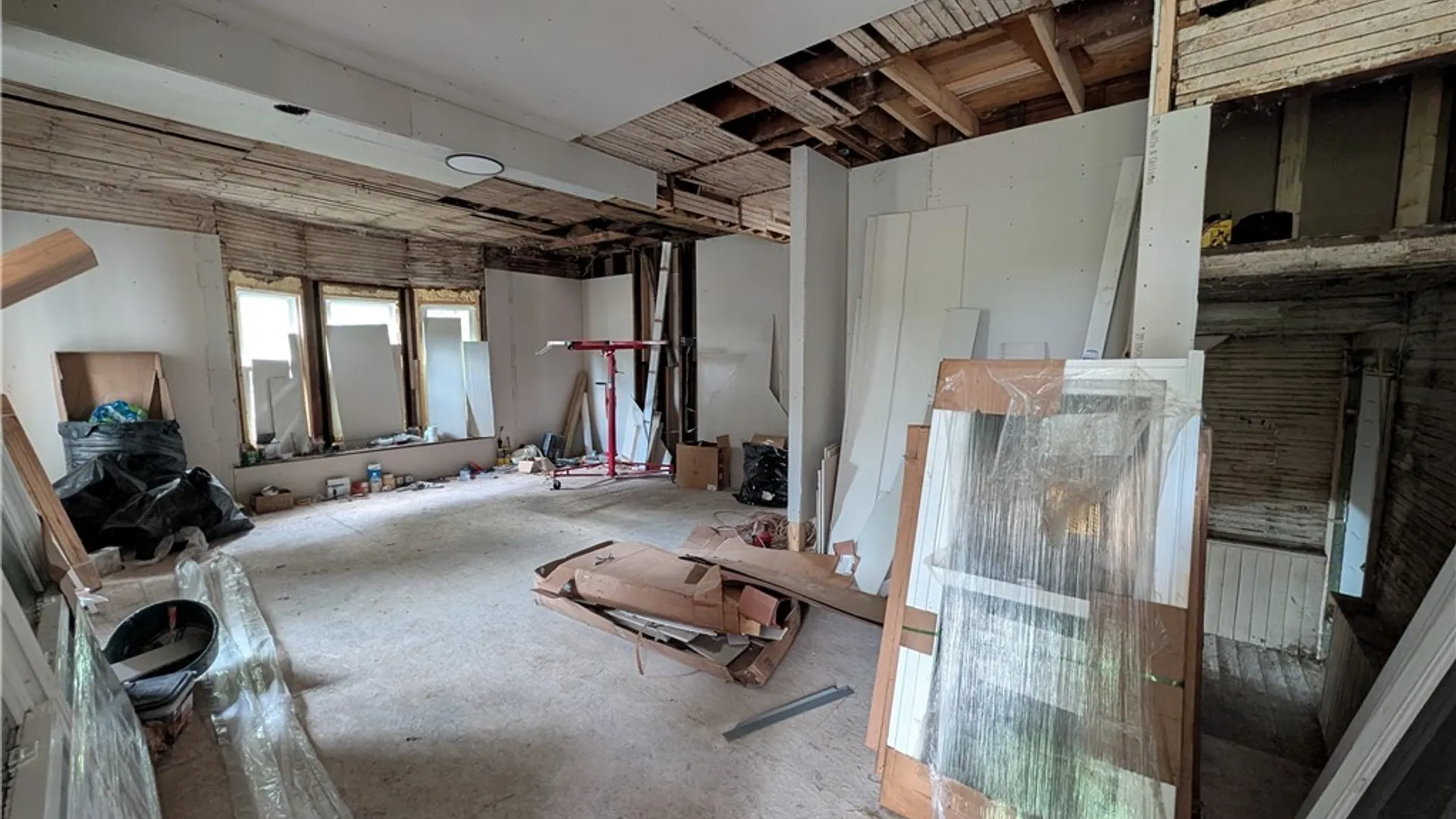 Property at 2223 S State Street, Syracuse, NY 13205 4