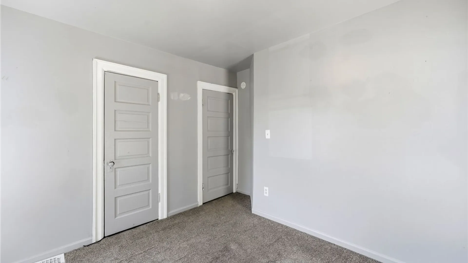 Property at 3 Lilac Street, Buffalo, NY 14220 17
