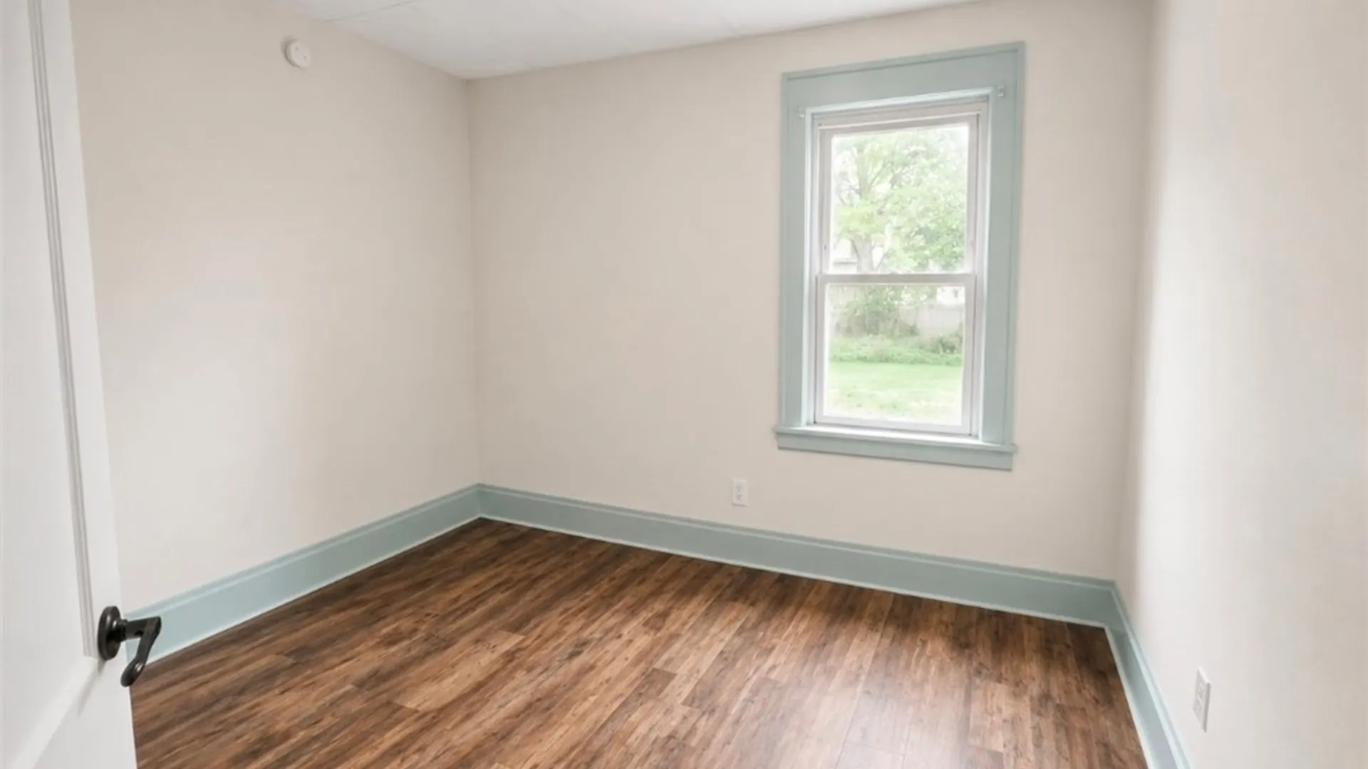 Property at 392 Leroy Avenue, Buffalo, NY 14214 5