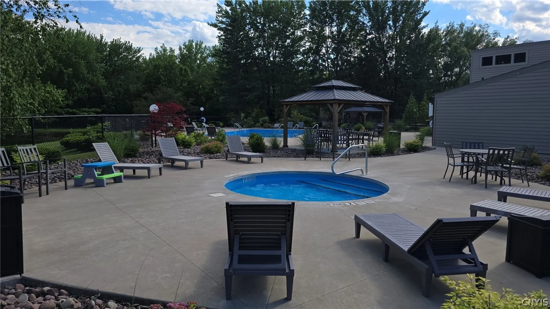 Property at 105 Watertree Drive, DeWitt, NY 13057 27