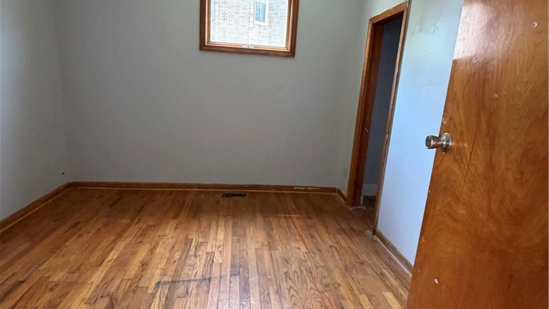 Property at 116 Smith Street, Buffalo, NY 14210 11