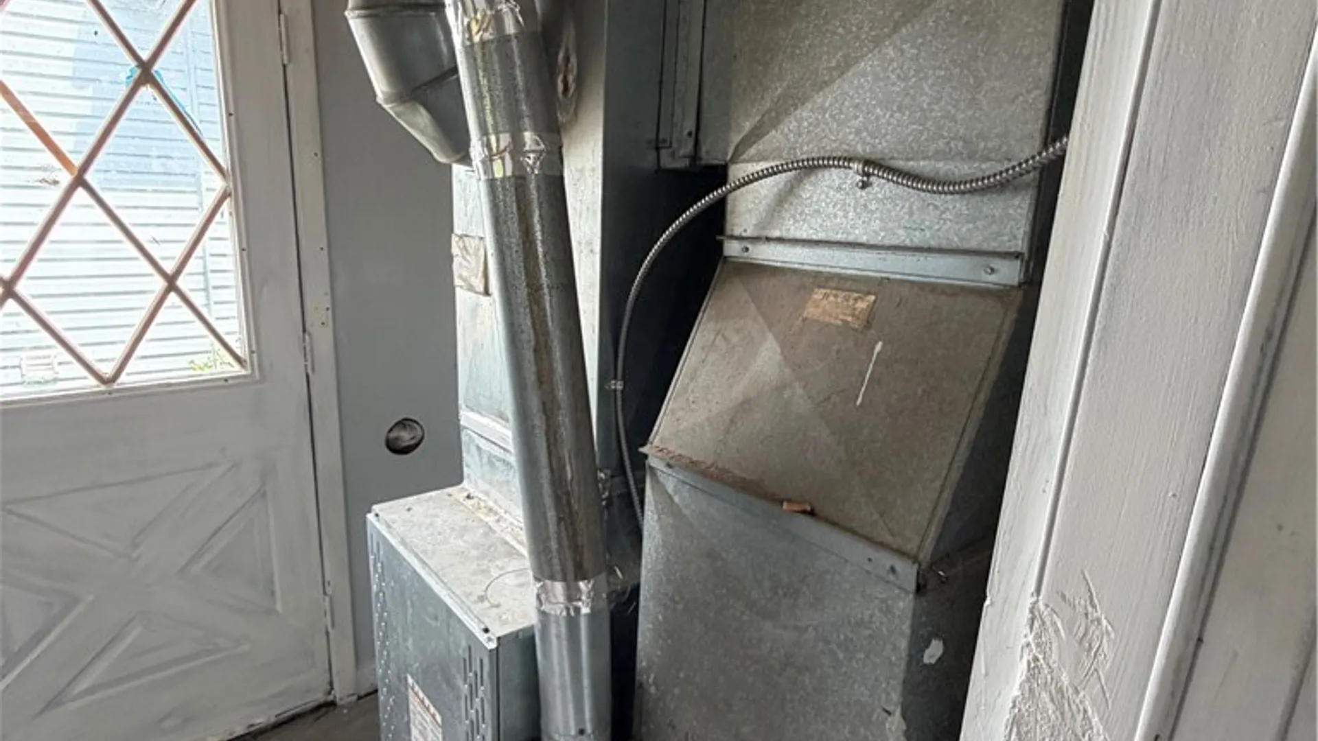 Property at 116 Smith Street, Buffalo, NY 14210 13