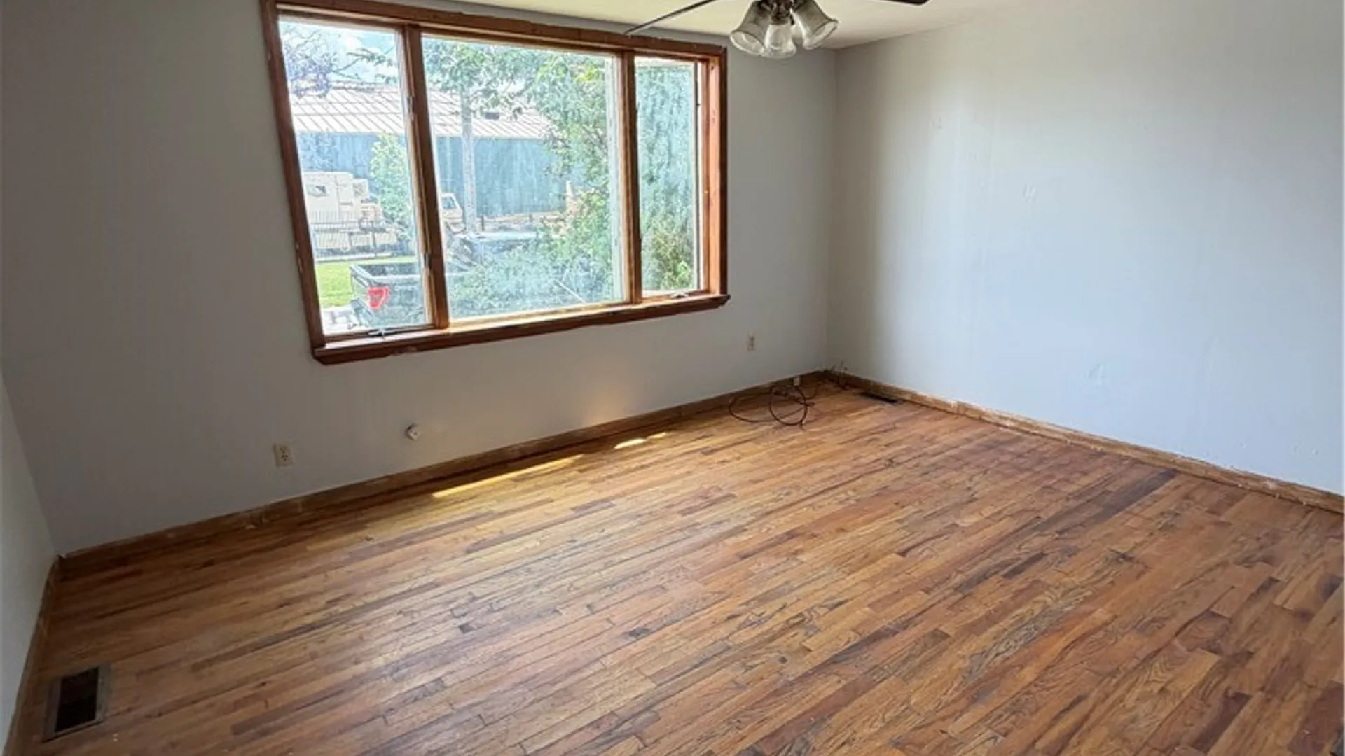 Property at 116 Smith Street, Buffalo, NY 14210 15