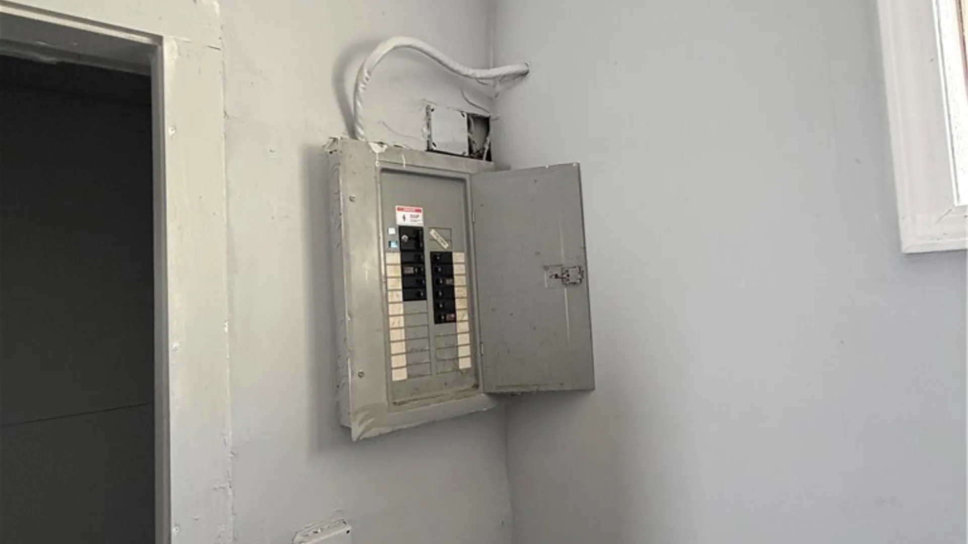 Property at 116 Smith Street, Buffalo, NY 14210 16