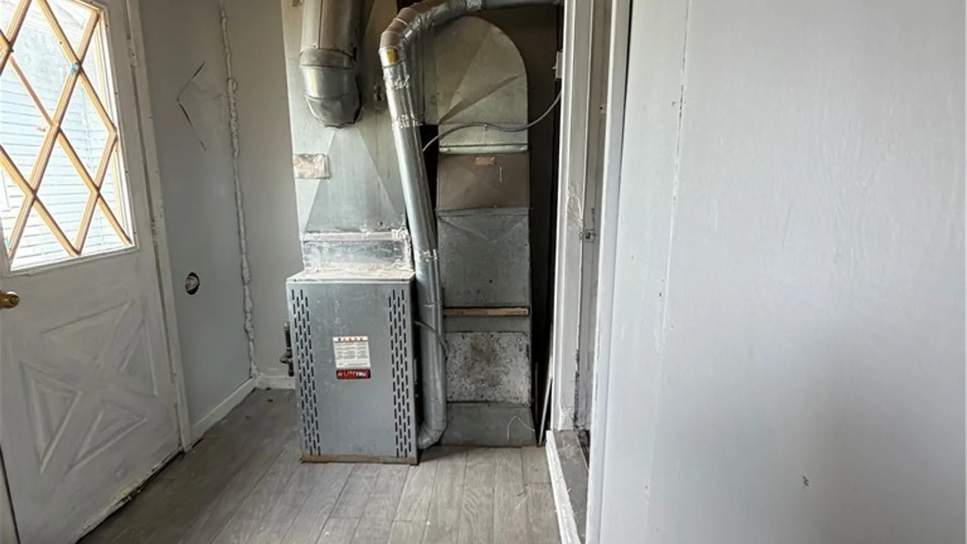 Property at 116 Smith Street, Buffalo, NY 14210 17