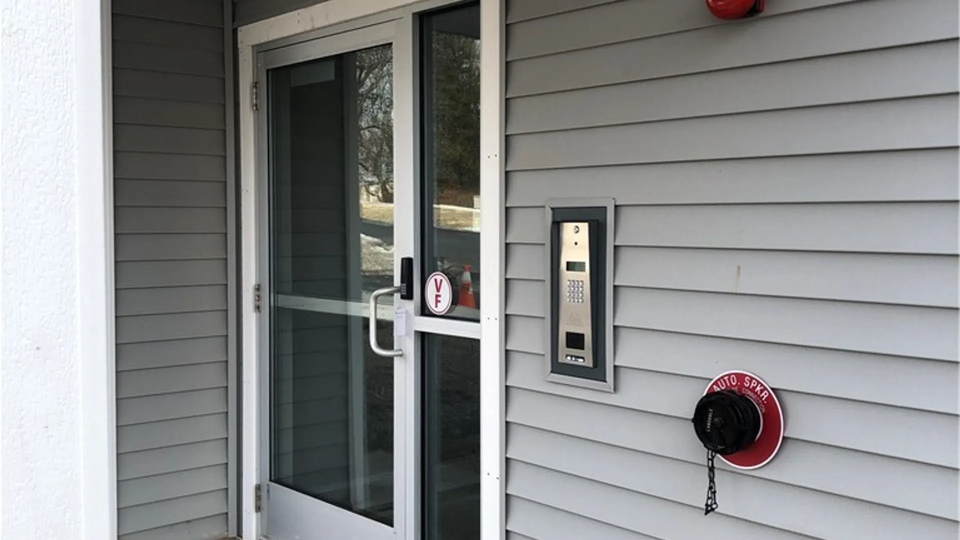 Property at 1223 Tulip Street, Salina, NY 13090 3