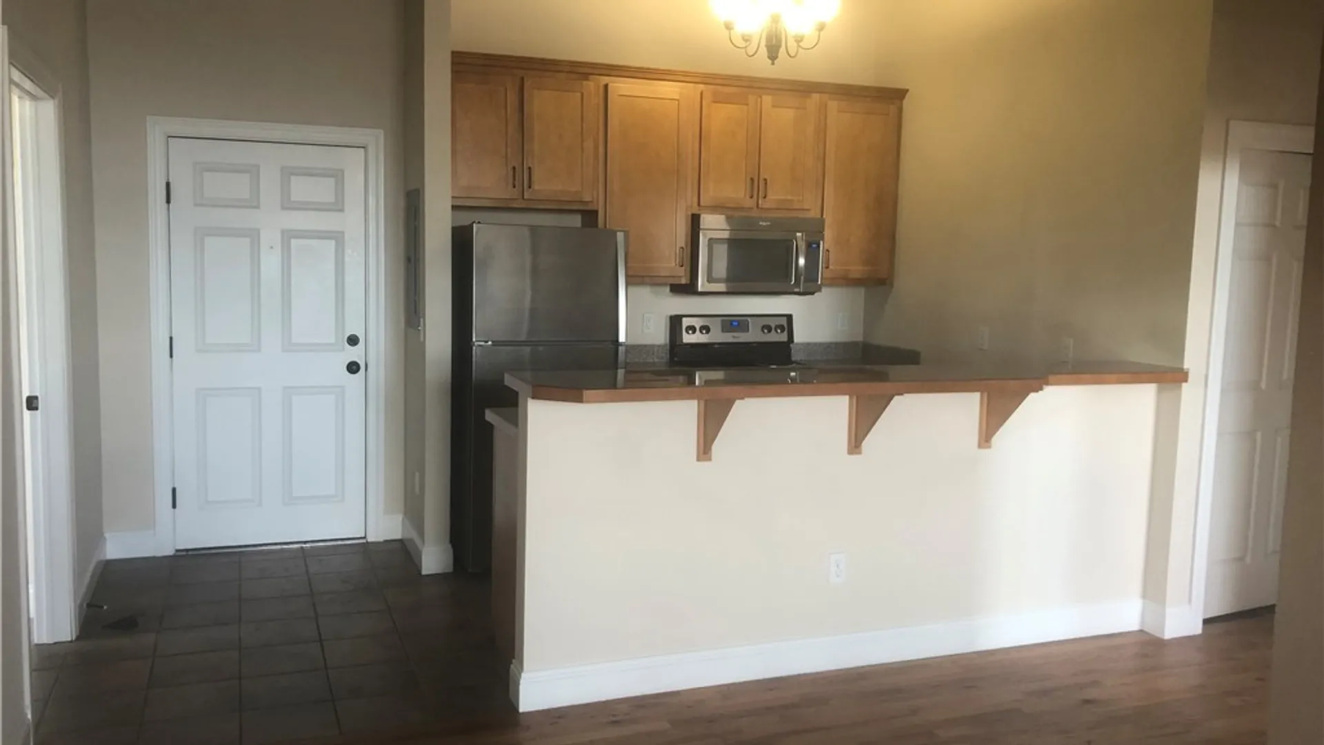 Property at 617 E Hiawatha Boulevard, Syracuse, NY 13208 3