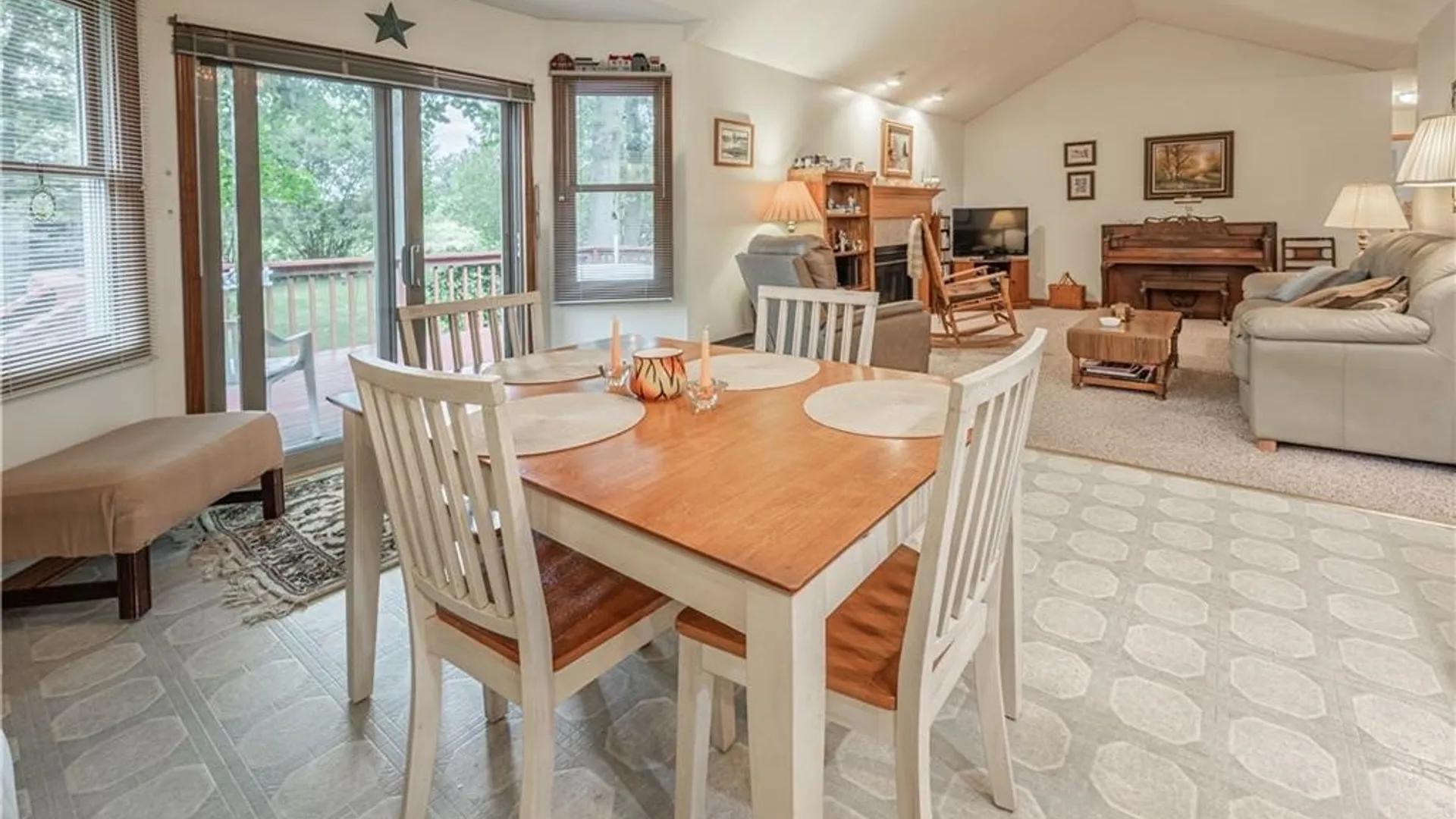 Property at 2618 Kusum Court, Wheatfield, NY 14304 24