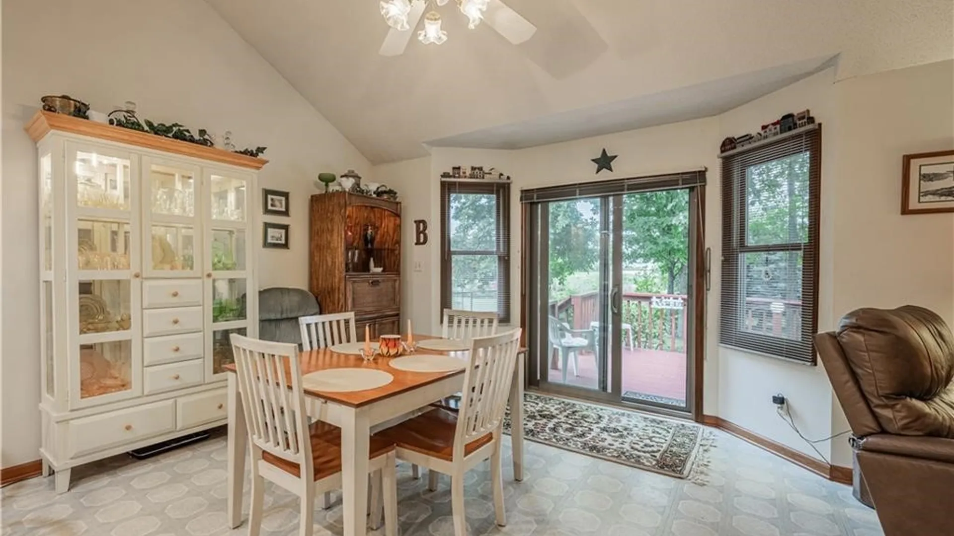 Property at 2618 Kusum Court, Wheatfield, NY 14304 25