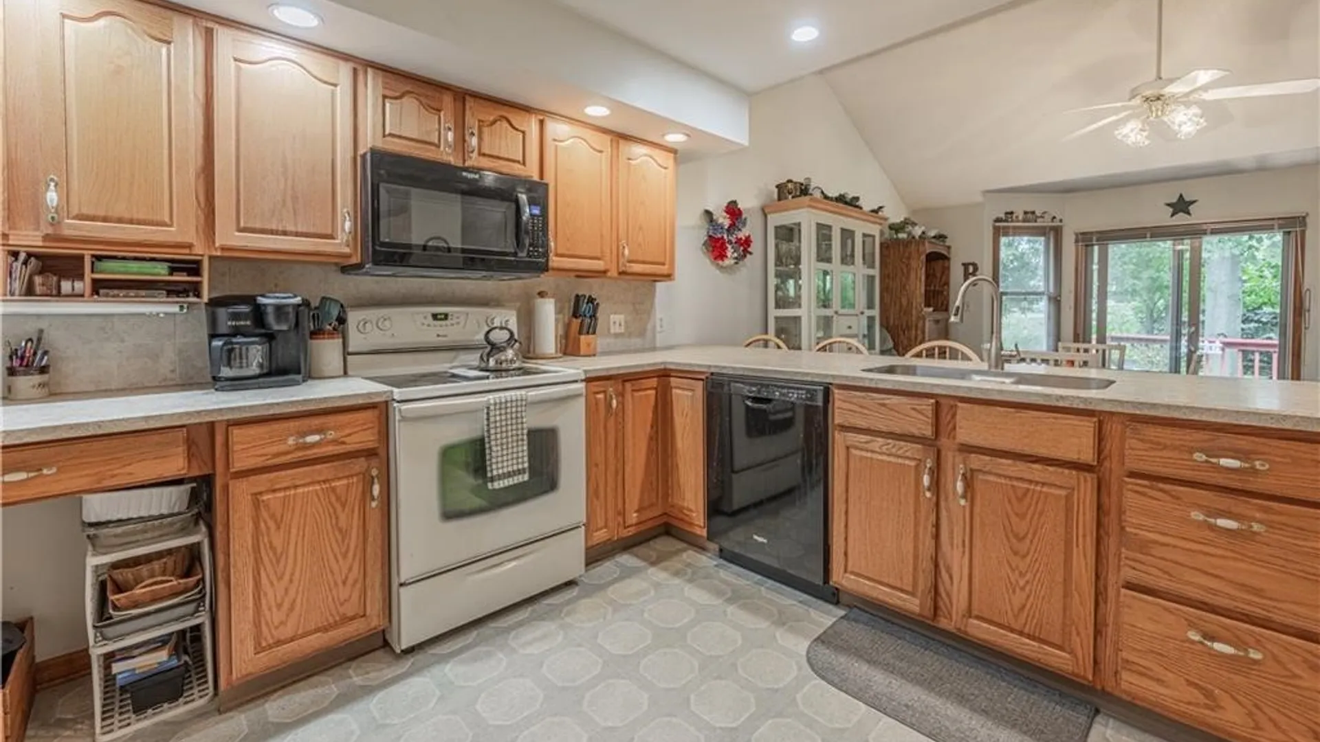 Property at 2618 Kusum Court, Wheatfield, NY 14304 22