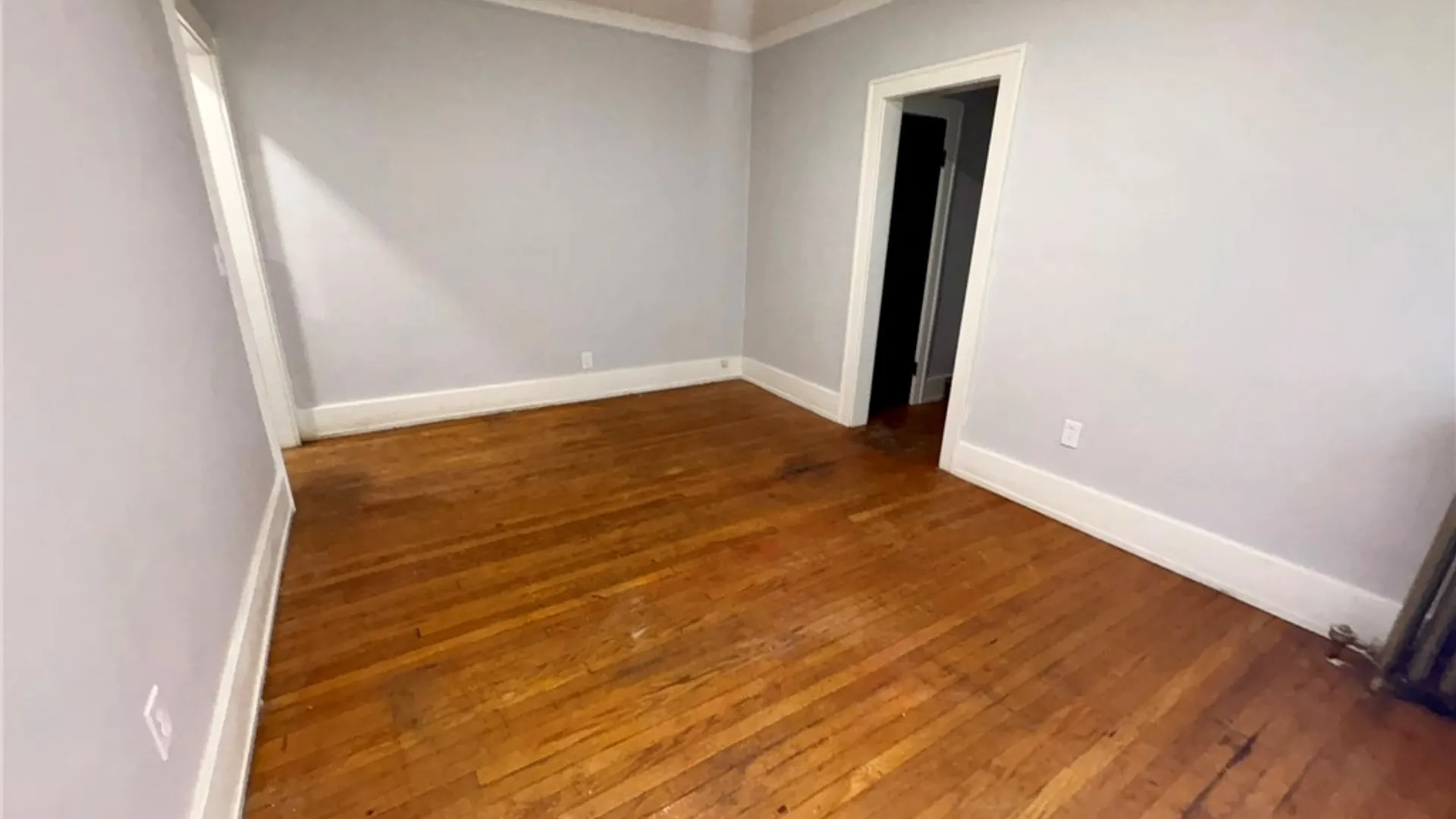 Property at 865 Lake Avenue, Rochester, NY 14613 25