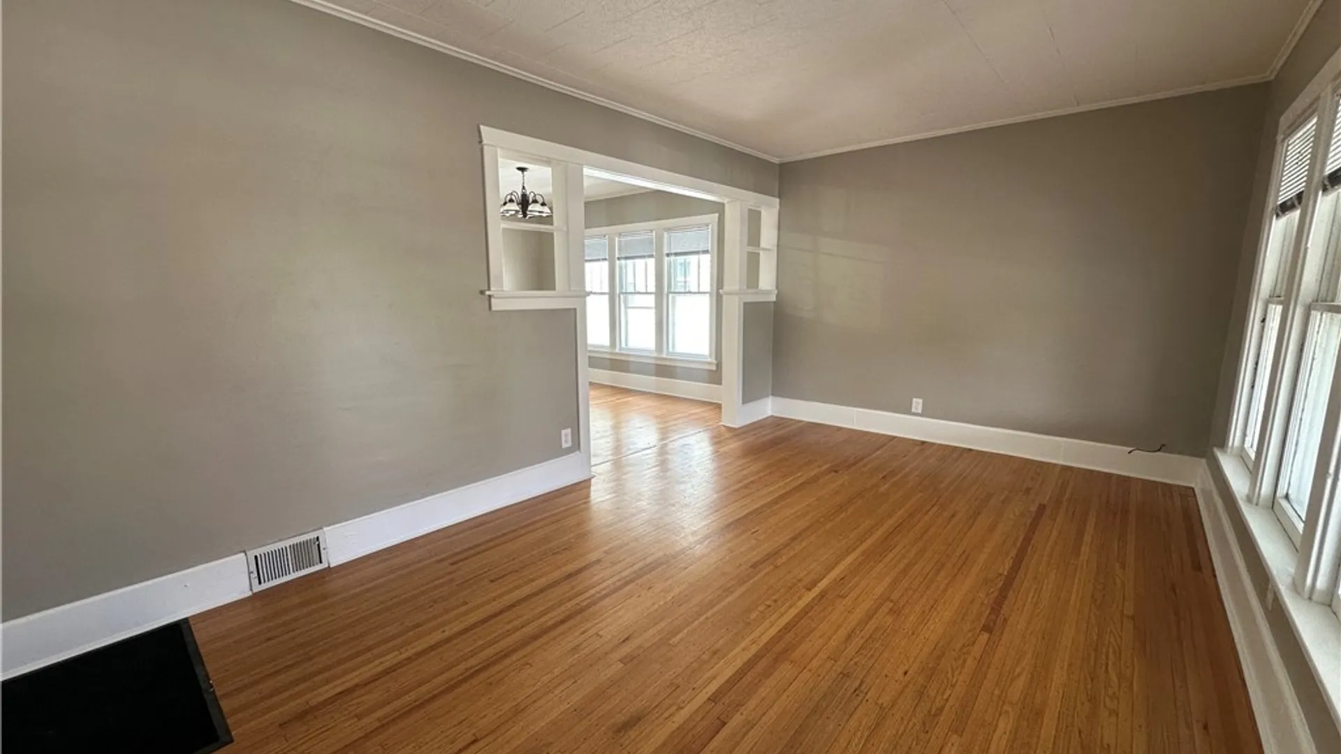 Property at 248 Commonwealth Avenue, Buffalo, NY 14216 5