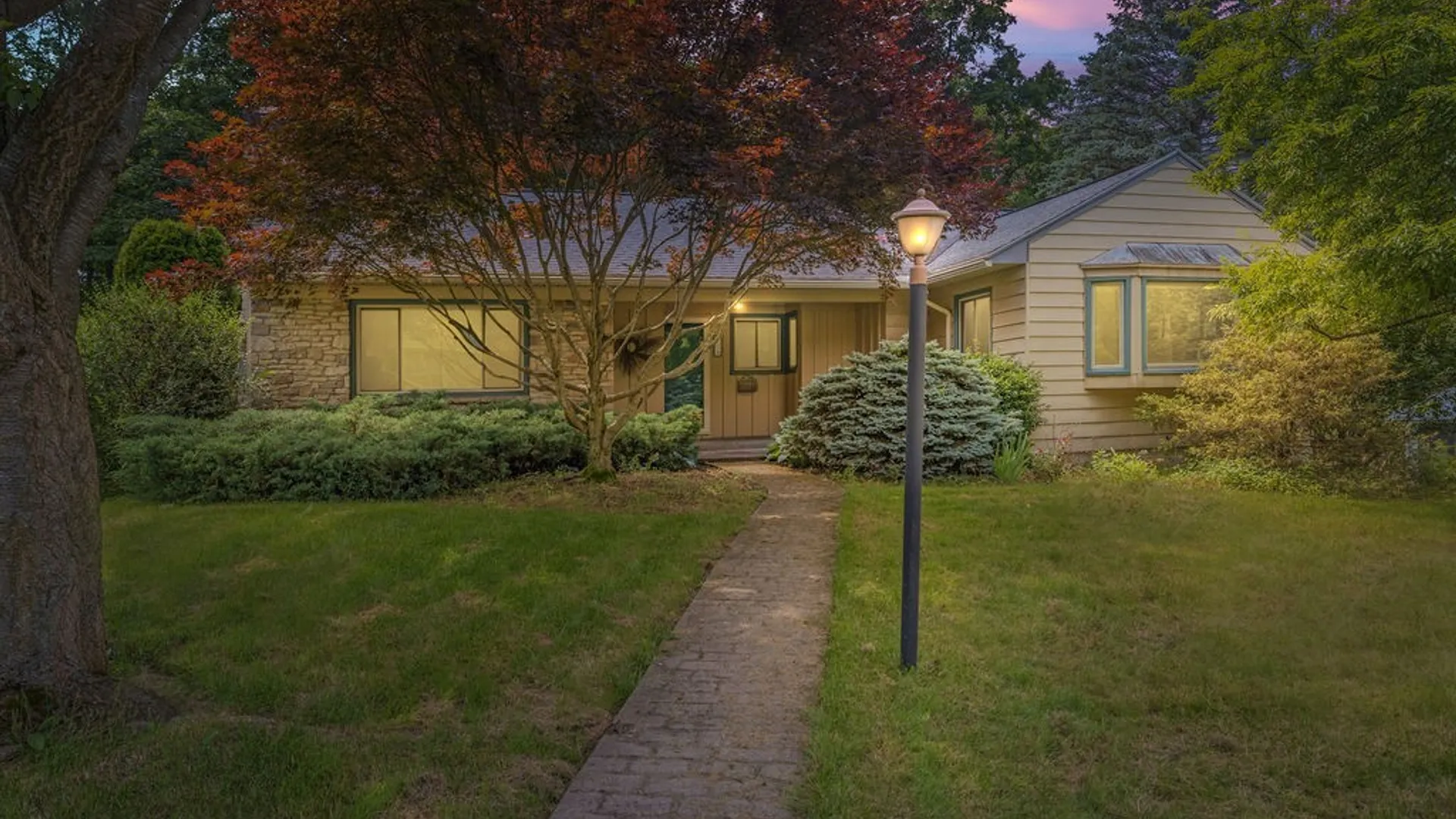 Property at 108 Archer Road, Syracuse, NY 13207 5