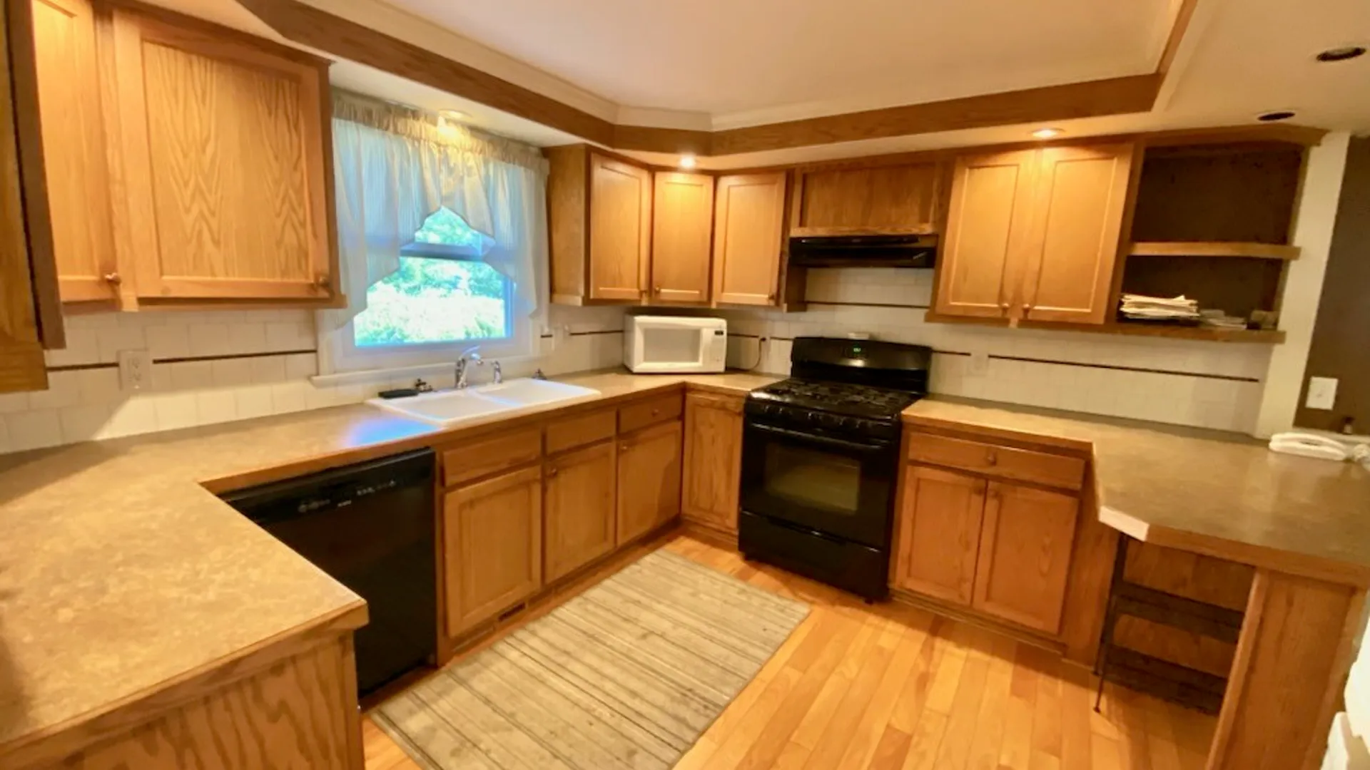 Property at 6196 Buckskin Drive, Farmington, NY 14425 22