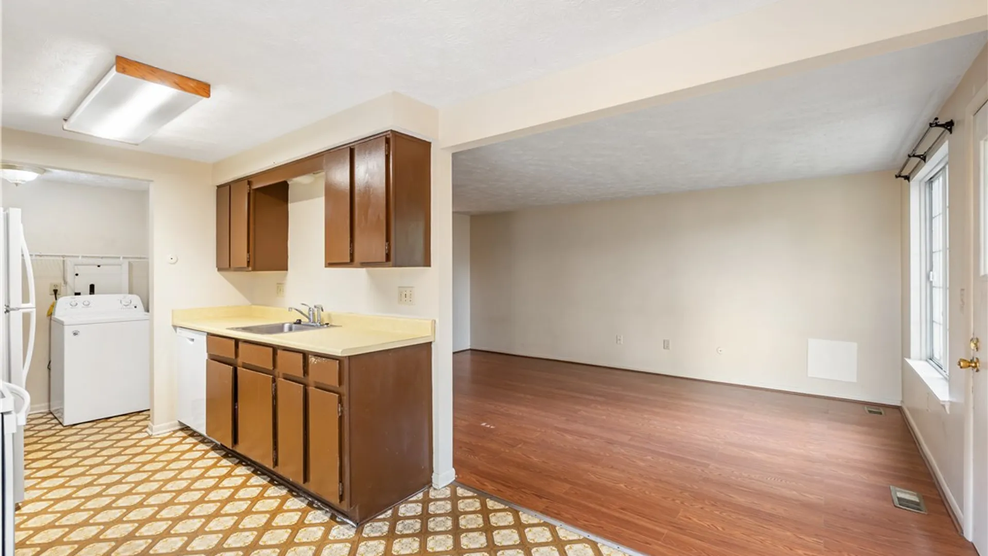 Property at 10 Greenway Boulevard, Riga, NY 14428 16