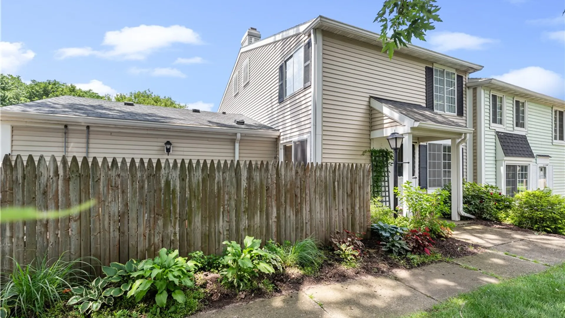 Property at 10 Greenway Boulevard, Riga, NY 14428 4