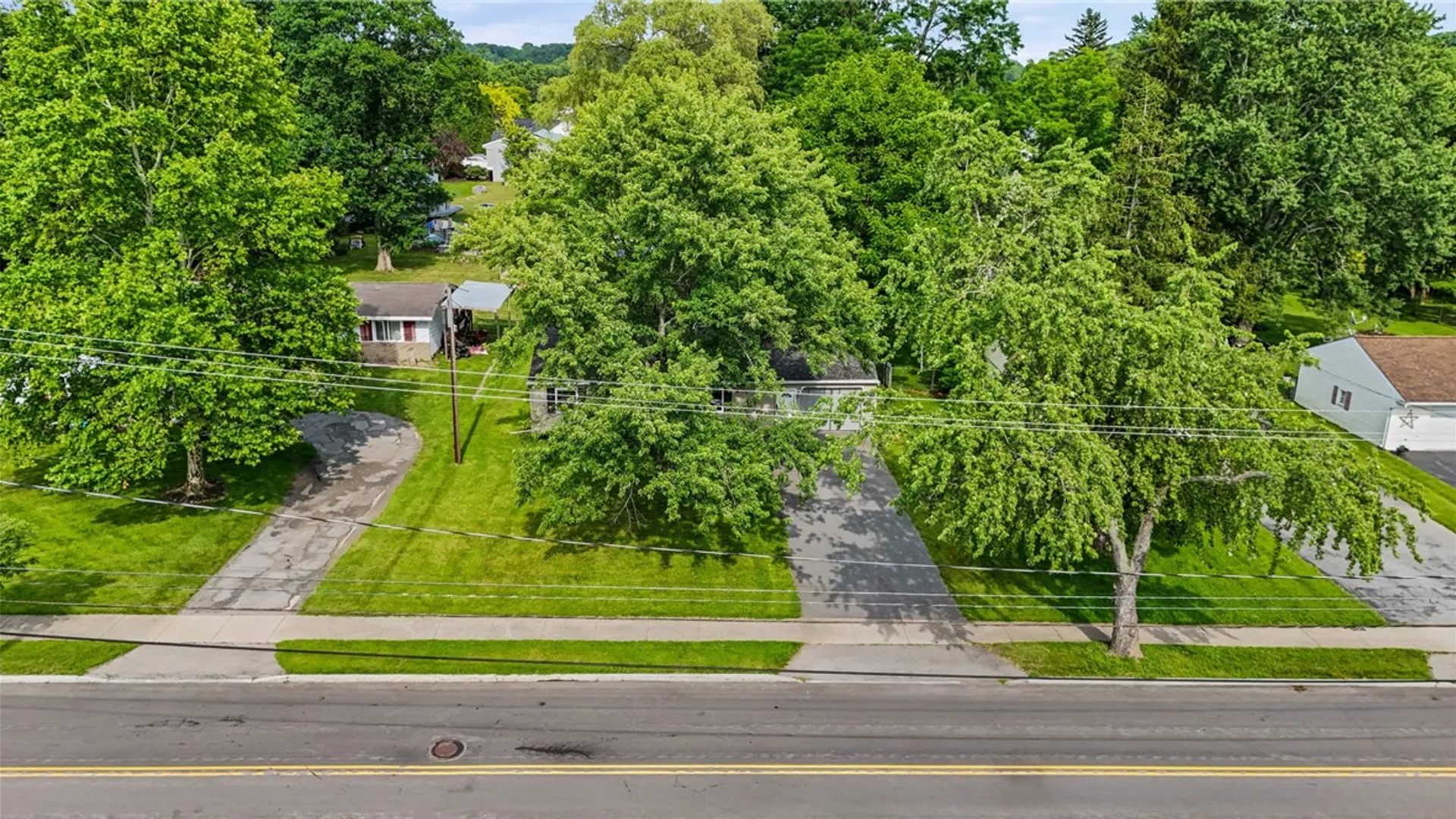 Property at 144 Hyde Parkway, Palmyra, NY 14522 33
