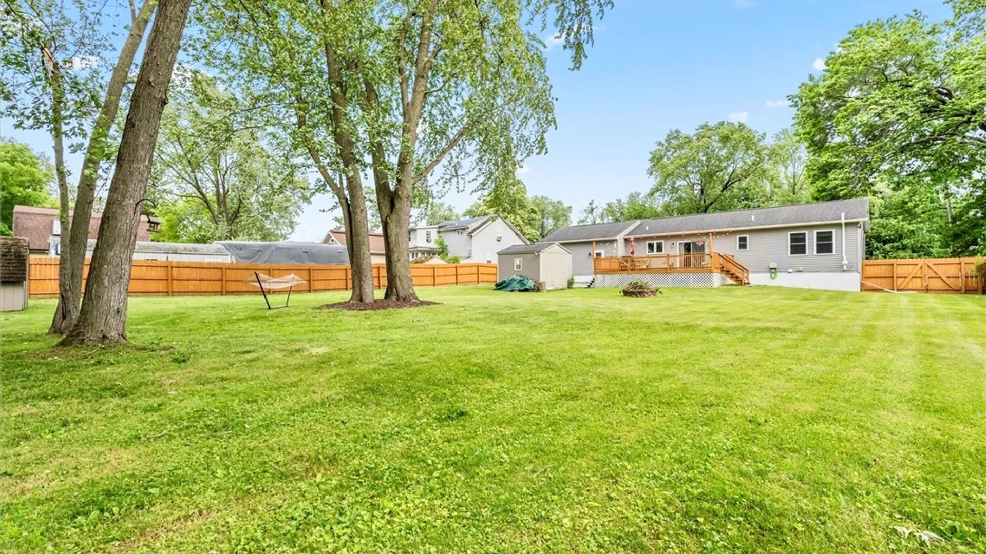 Property at 326 Richfield Boulevard, Salina, NY 13211 34