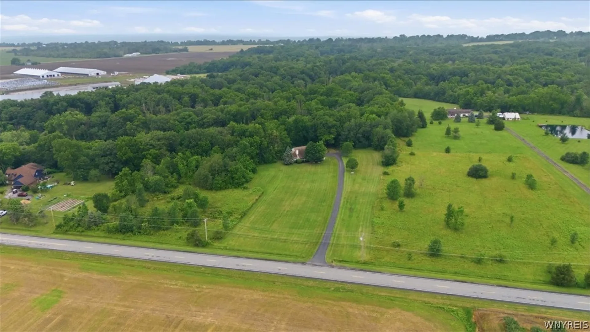 Property at 3275 Wilson Youngstown Road, Wilson, NY 14172 5