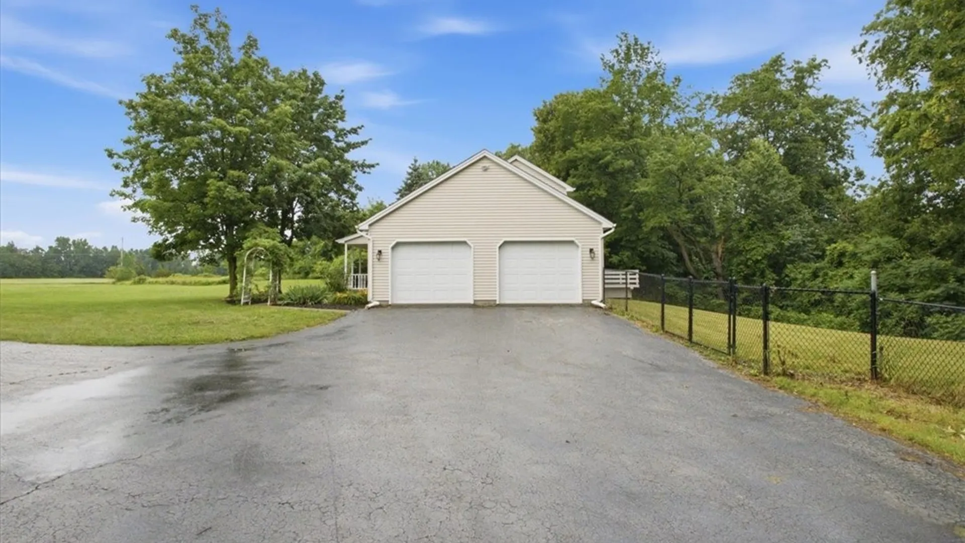 Property at 3275 Wilson Youngstown Road, Wilson, NY 14172 8