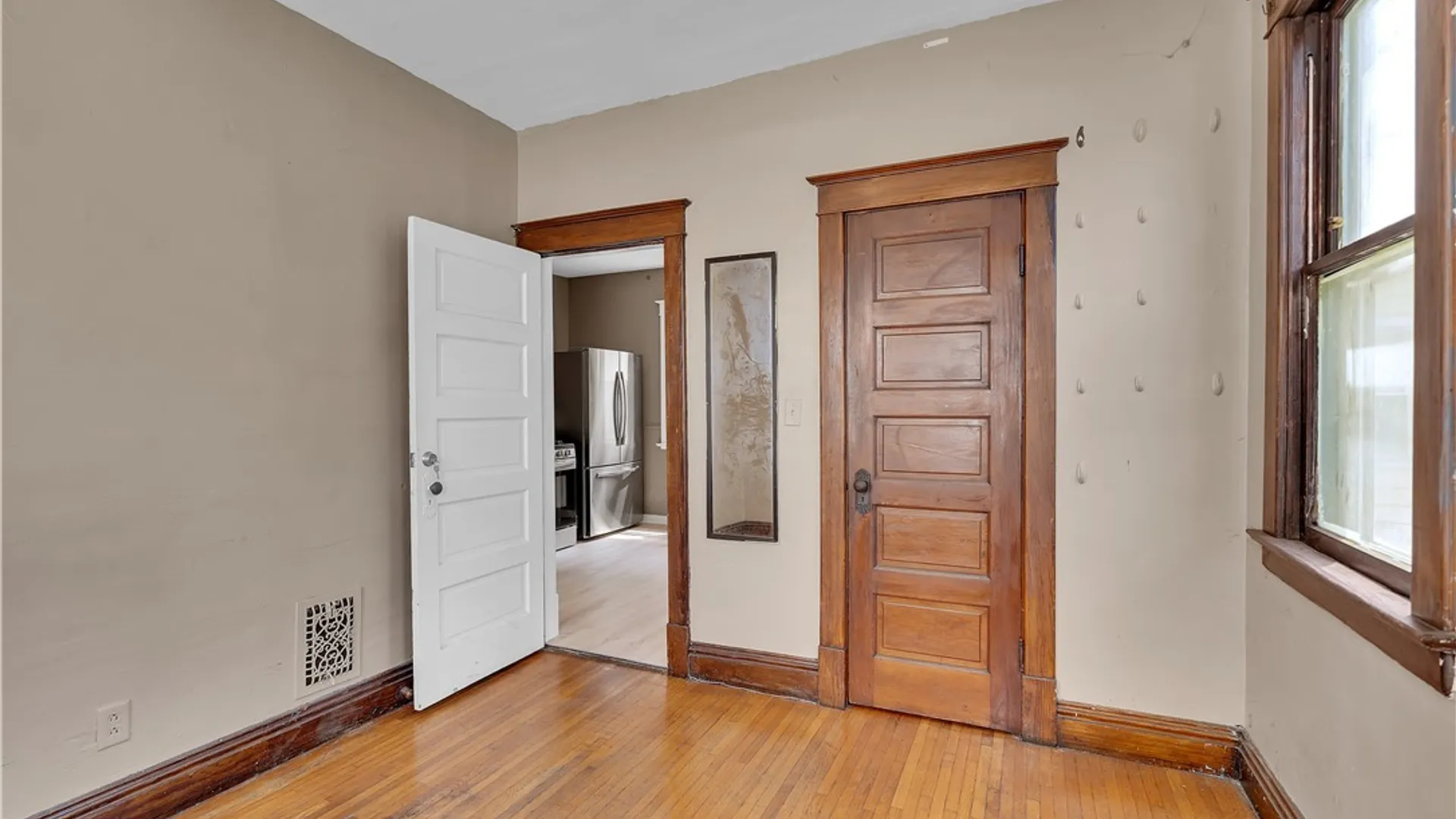Property at 31 Hughes Avenue, Buffalo, NY 14208 18