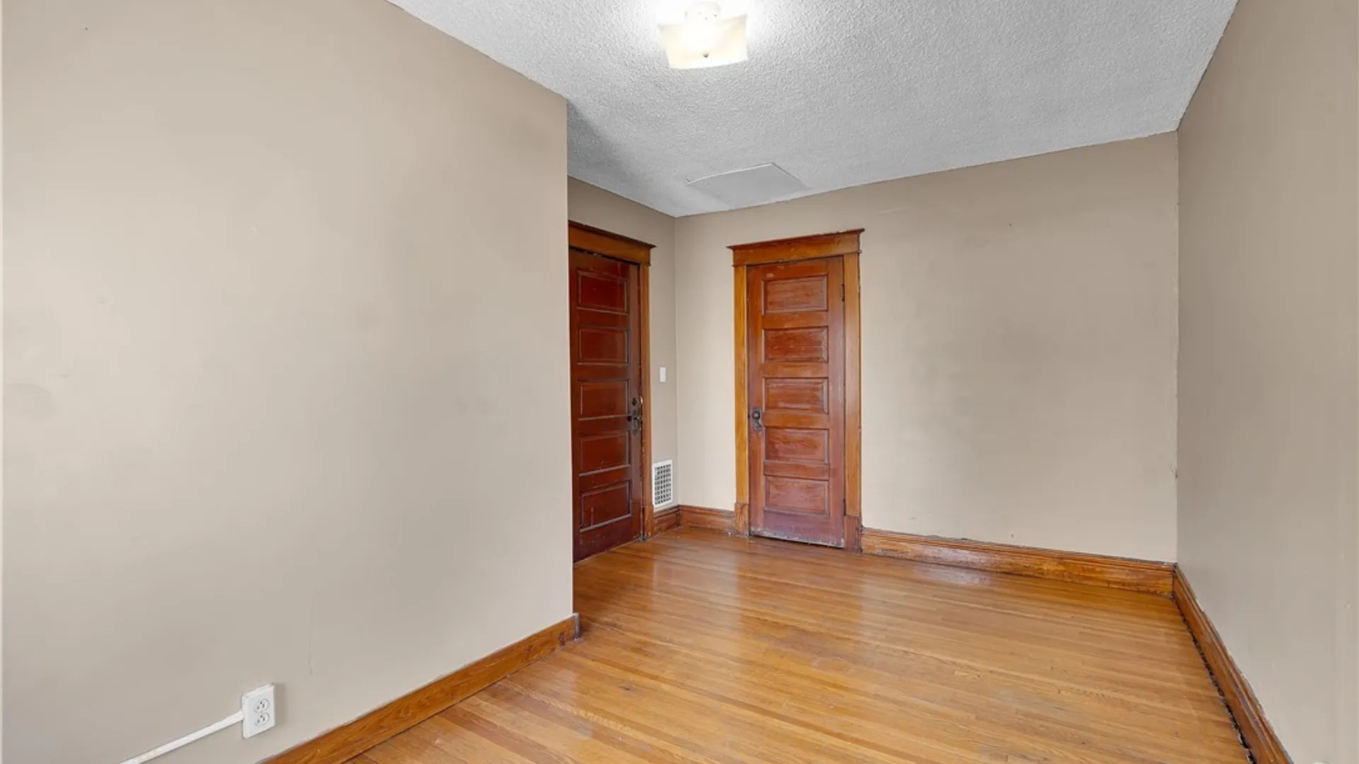 Property at 31 Hughes Avenue, Buffalo, NY 14208 23