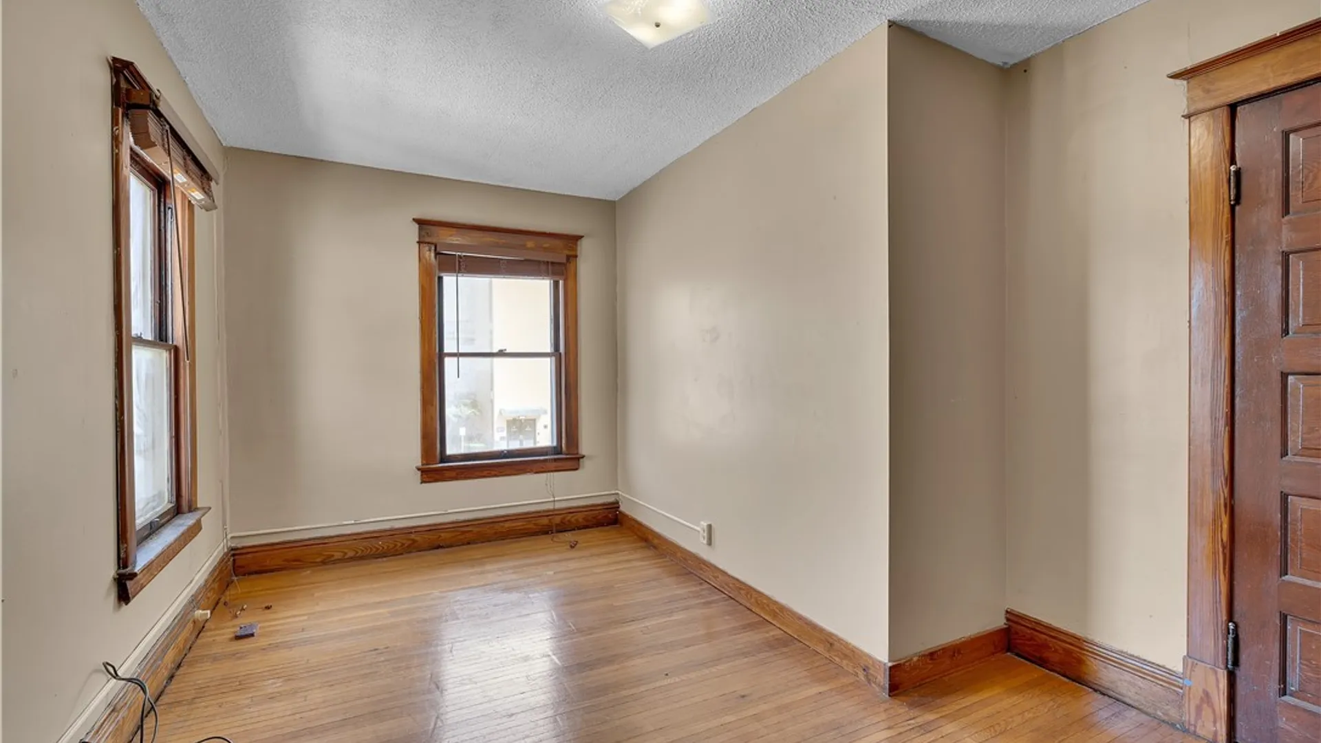 Property at 31 Hughes Avenue, Buffalo, NY 14208 24