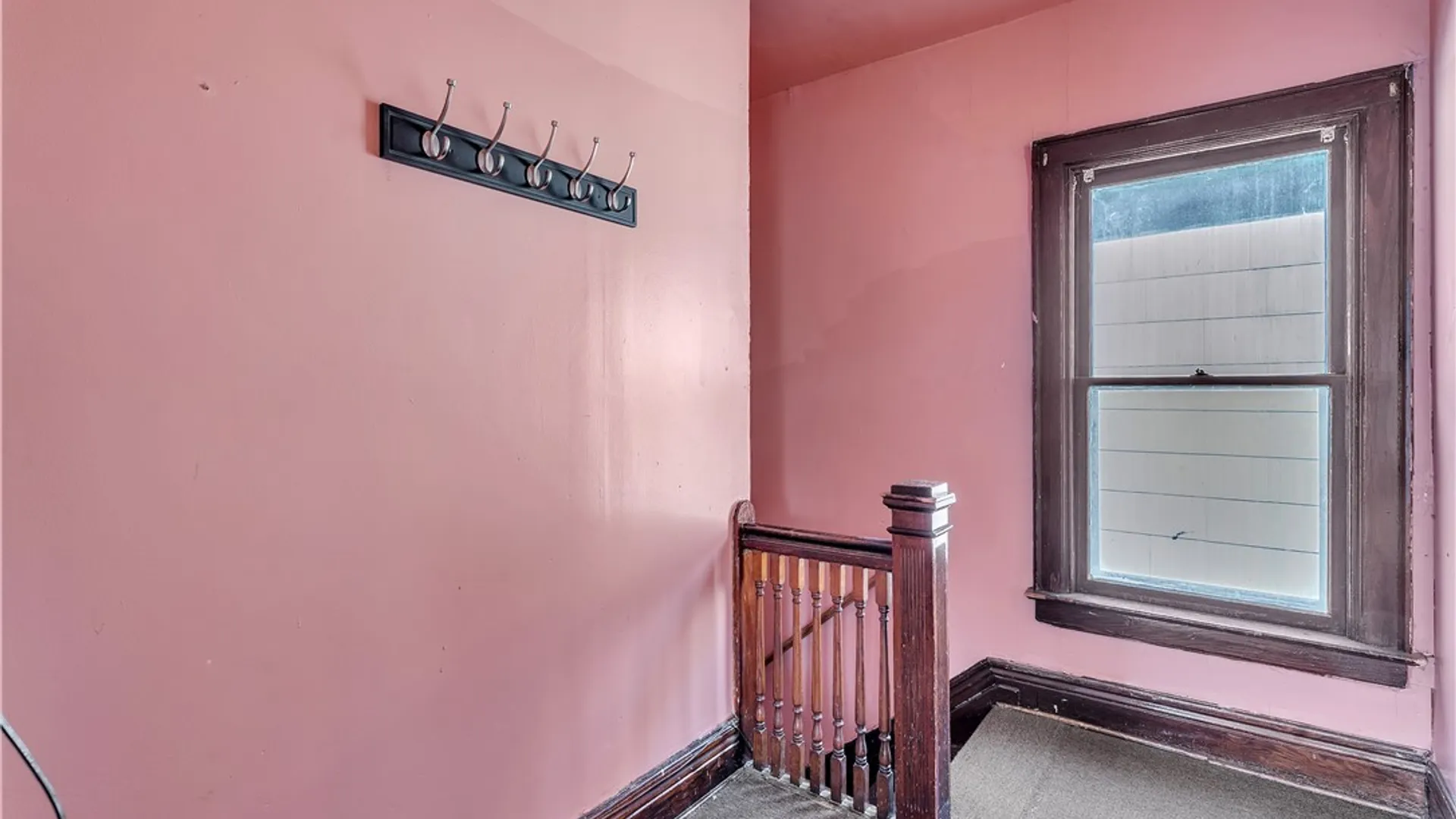 Property at 408 Woodlawn Ave, Buffalo, NY 14208 25