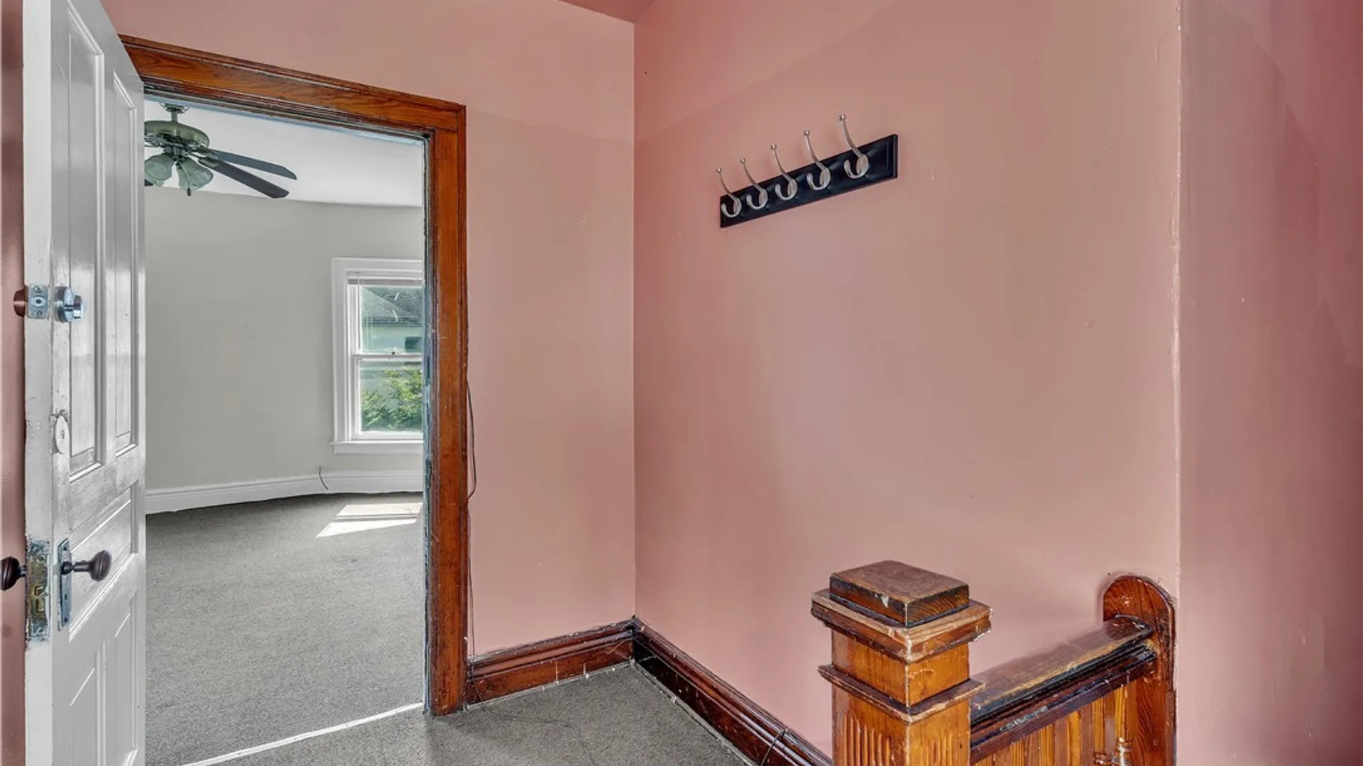 Property at 408 Woodlawn Ave, Buffalo, NY 14208 26