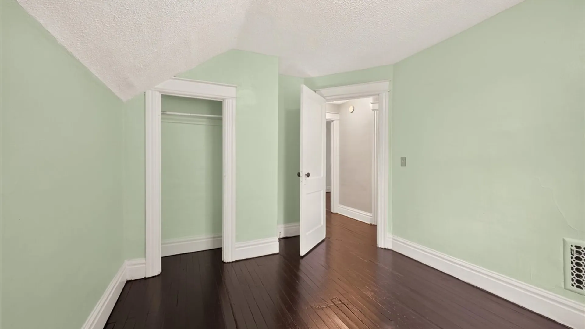 Property at 48 Judson Street, Rochester, NY 14611 18