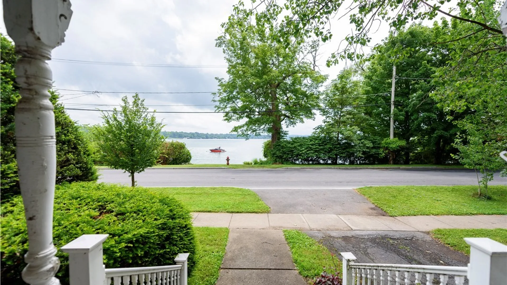 Property at 20 W Lake Street, Skaneateles, NY 13152 4