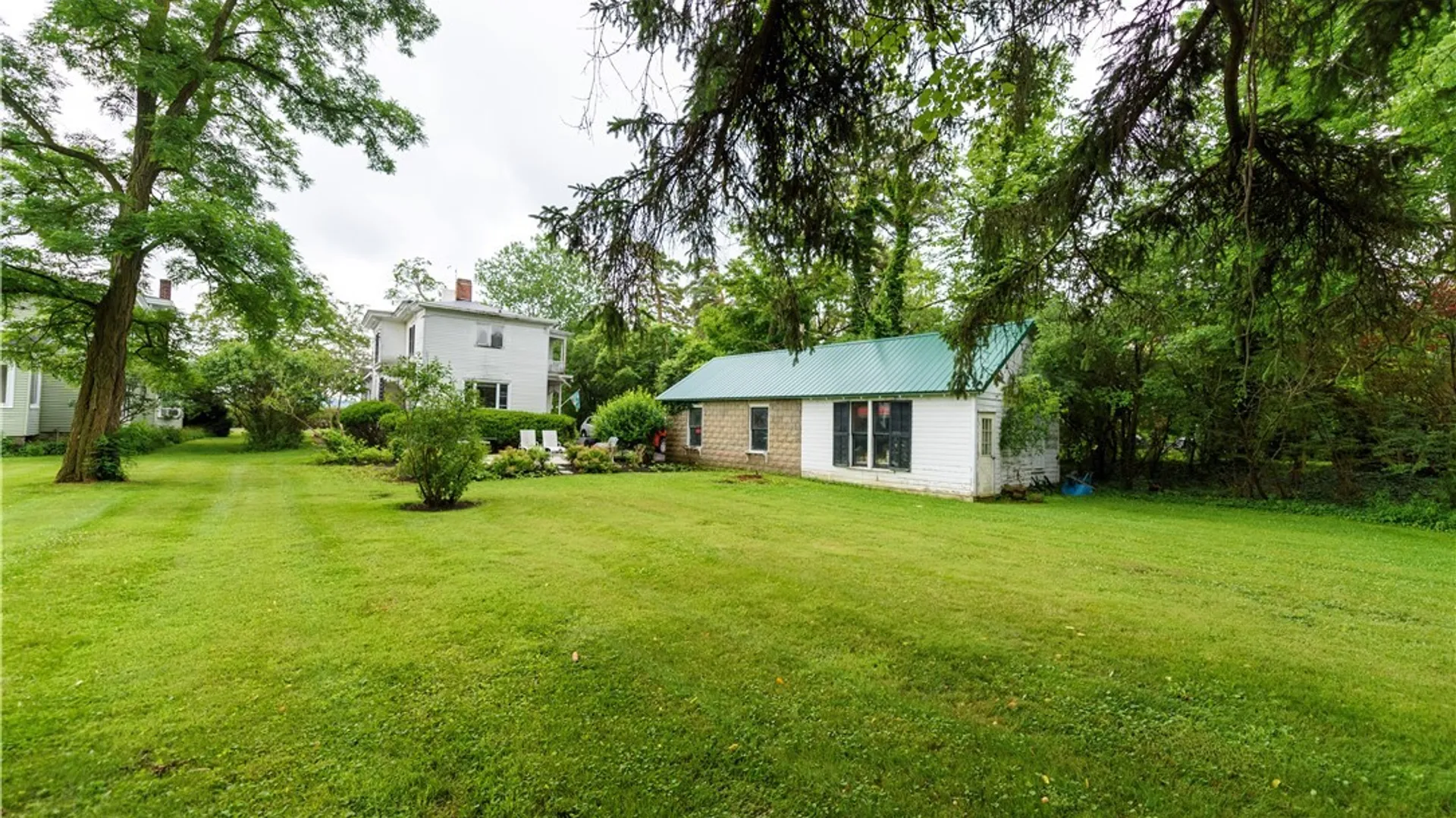 Property at 20 W Lake Street, Skaneateles, NY 13152 6