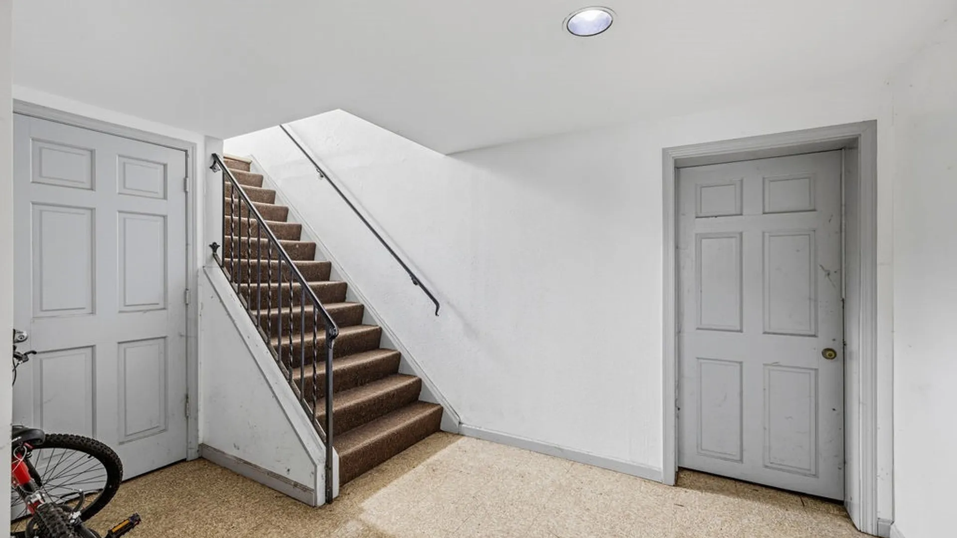 Property at 616 Chestnut Avenue, Niagara Falls, NY 14305 23