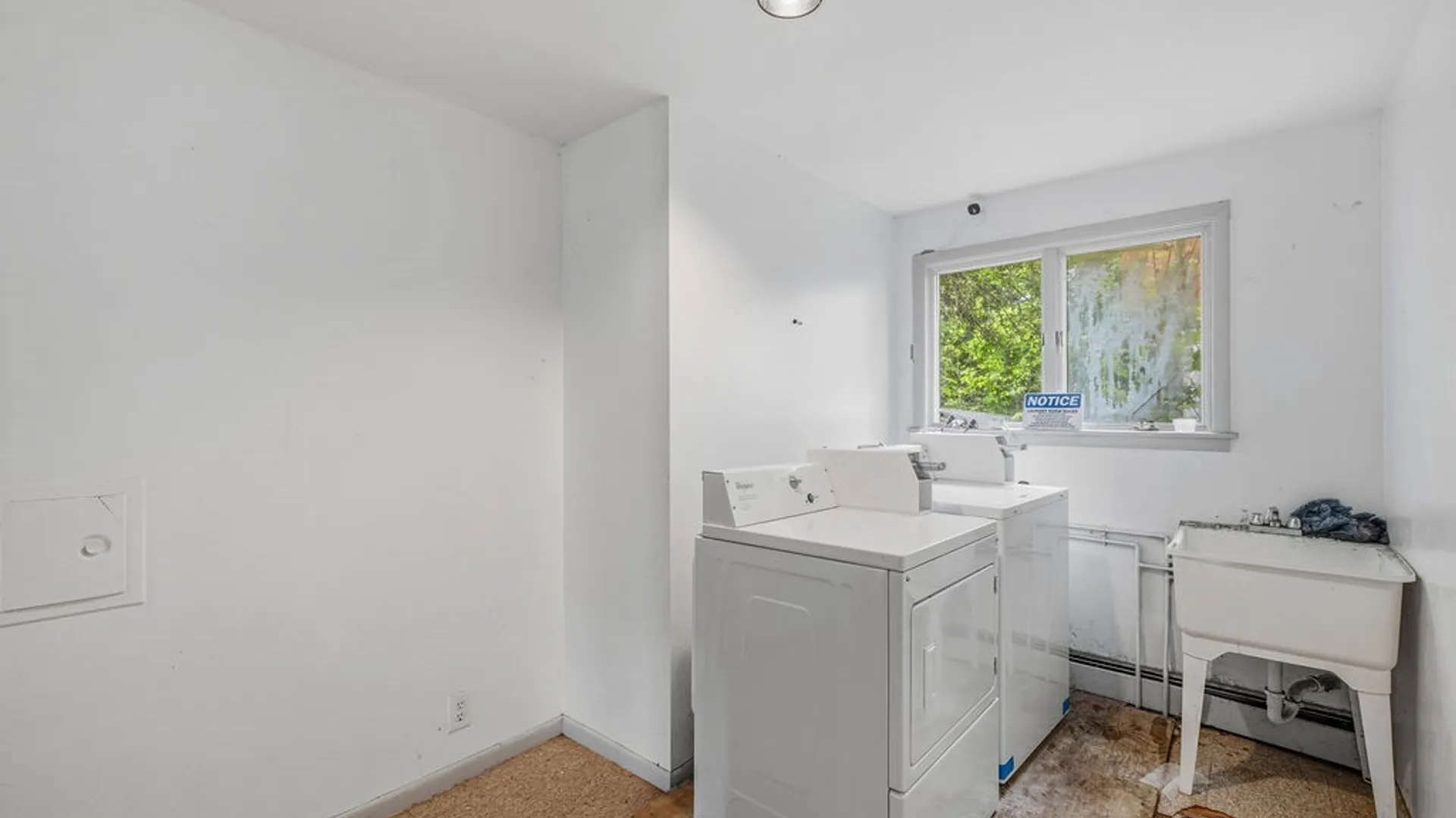 Property at 616 Chestnut Avenue, Niagara Falls, NY 14305 24