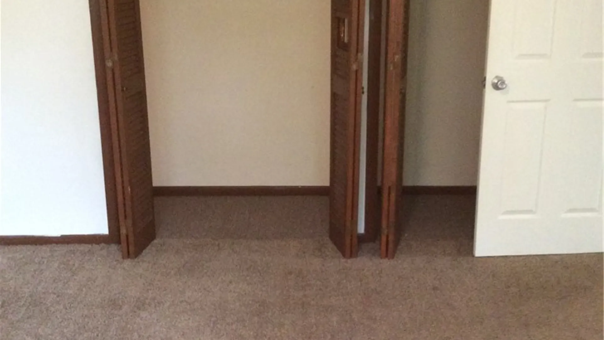 Property at 616 Chestnut Avenue, Niagara Falls, NY 14305 45