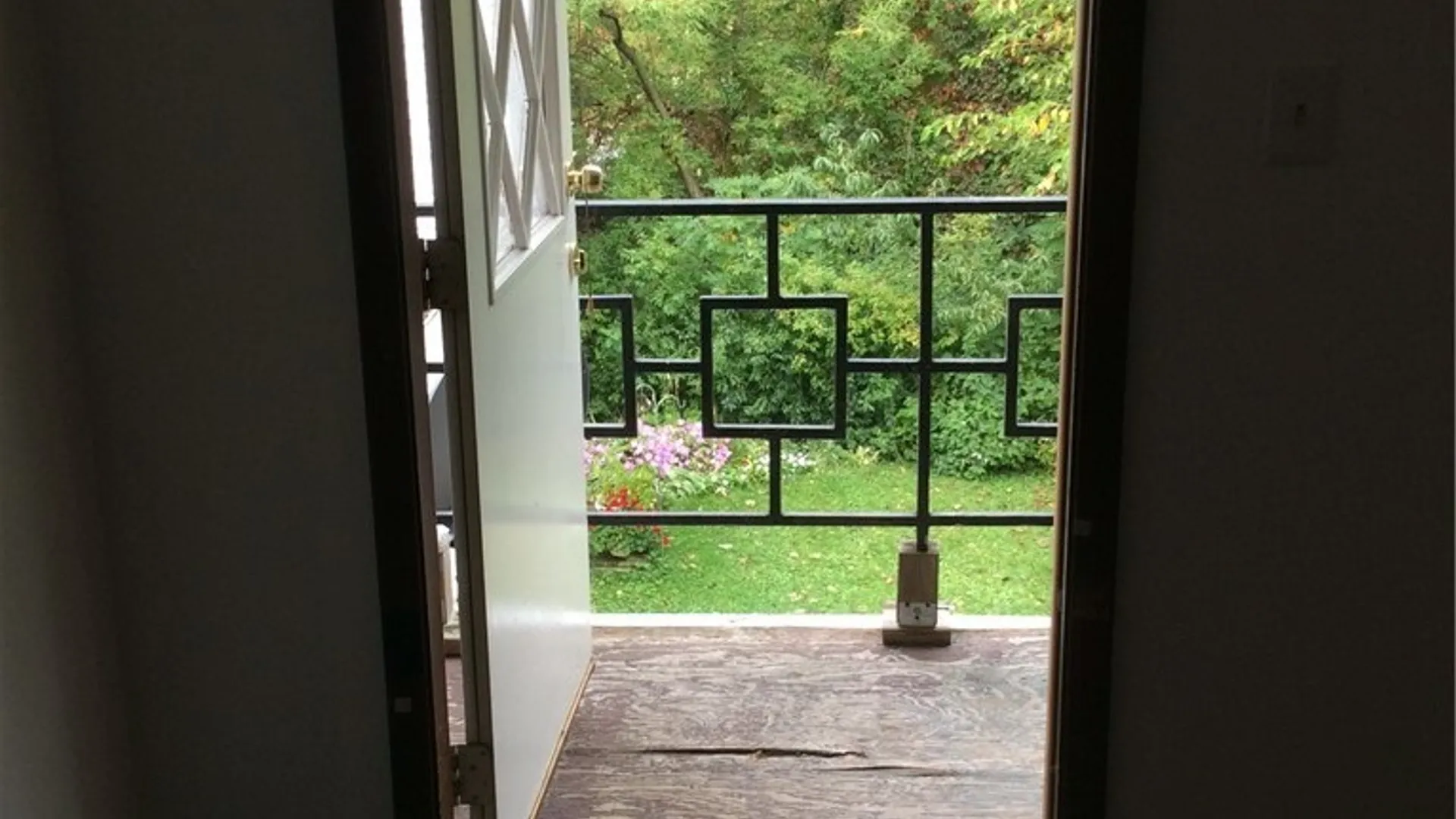 Property at 616 Chestnut Avenue, Niagara Falls, NY 14305 40