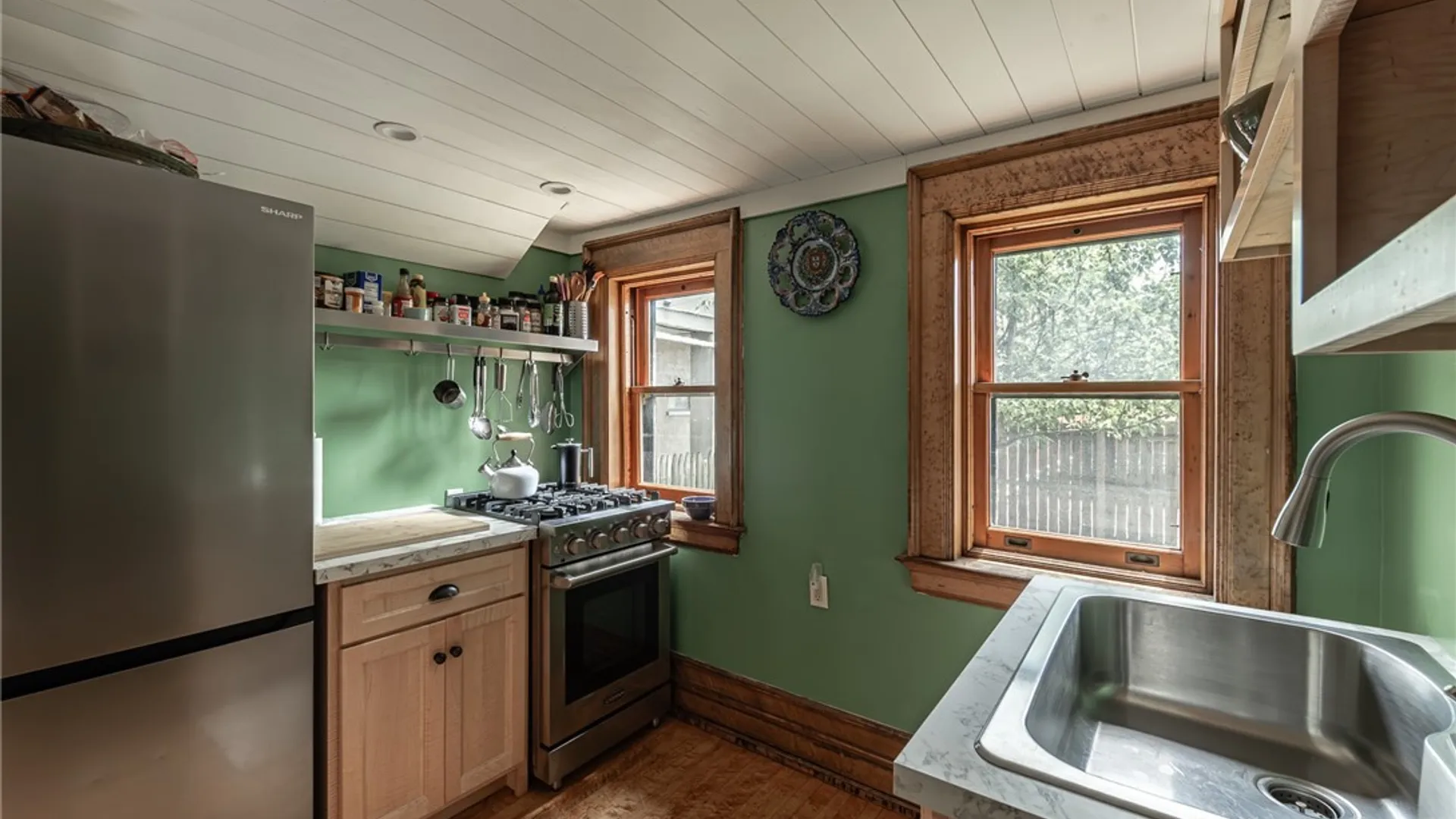 Property at 467 Virginia St, Buffalo, NY 14202 16