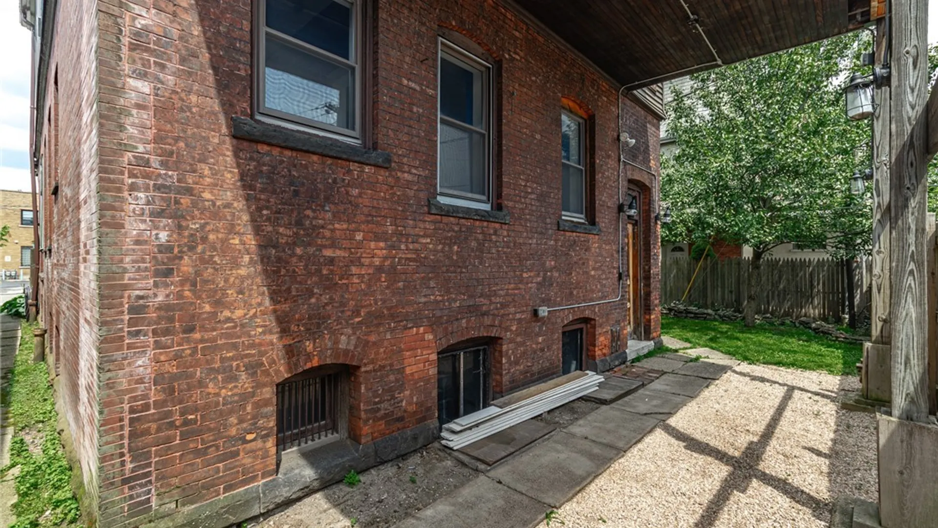 Property at 467 Virginia St, Buffalo, NY 14202 46
