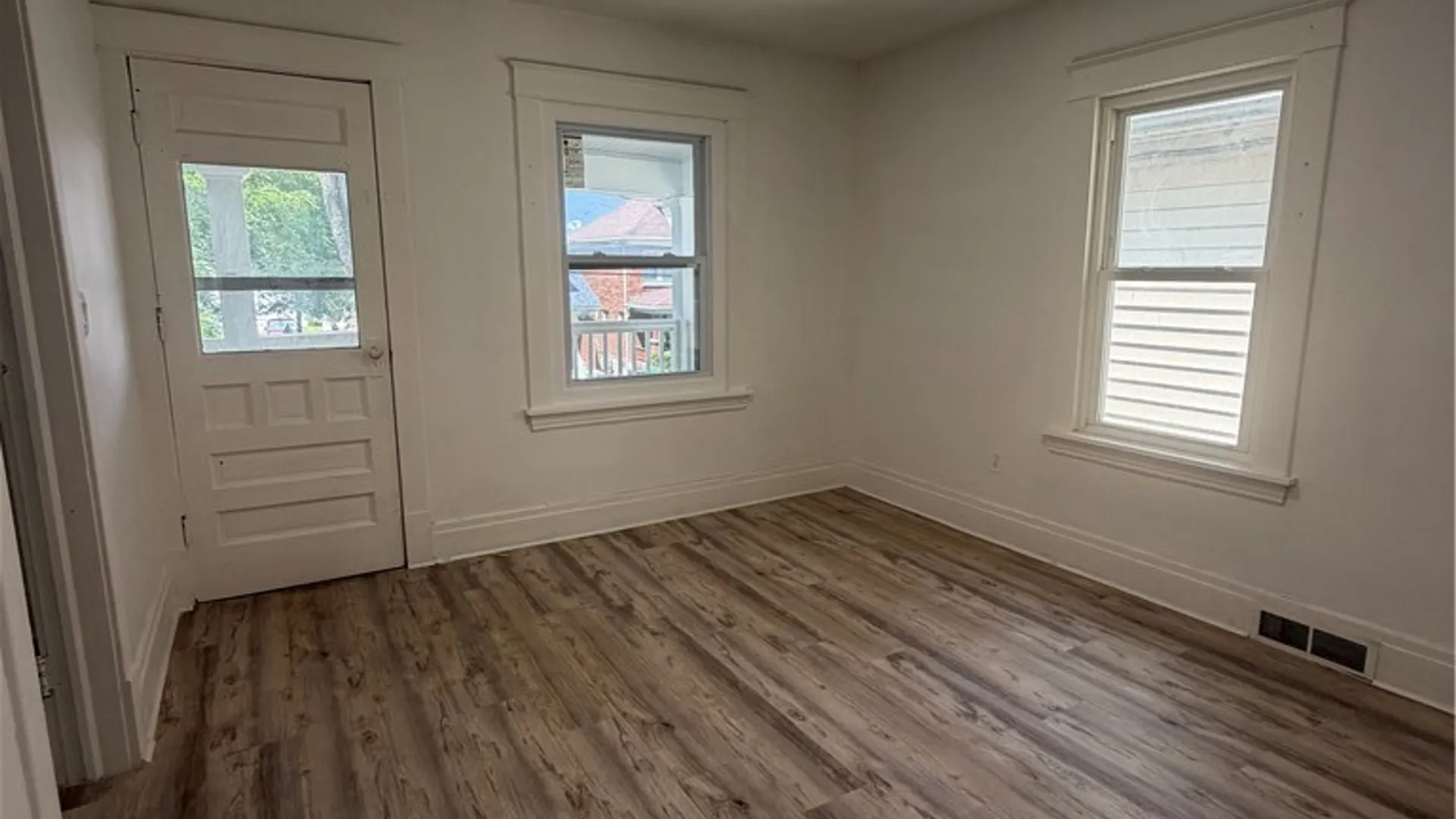 Property at 1533 La Salle Avenue, Niagara Falls, NY 14301 18