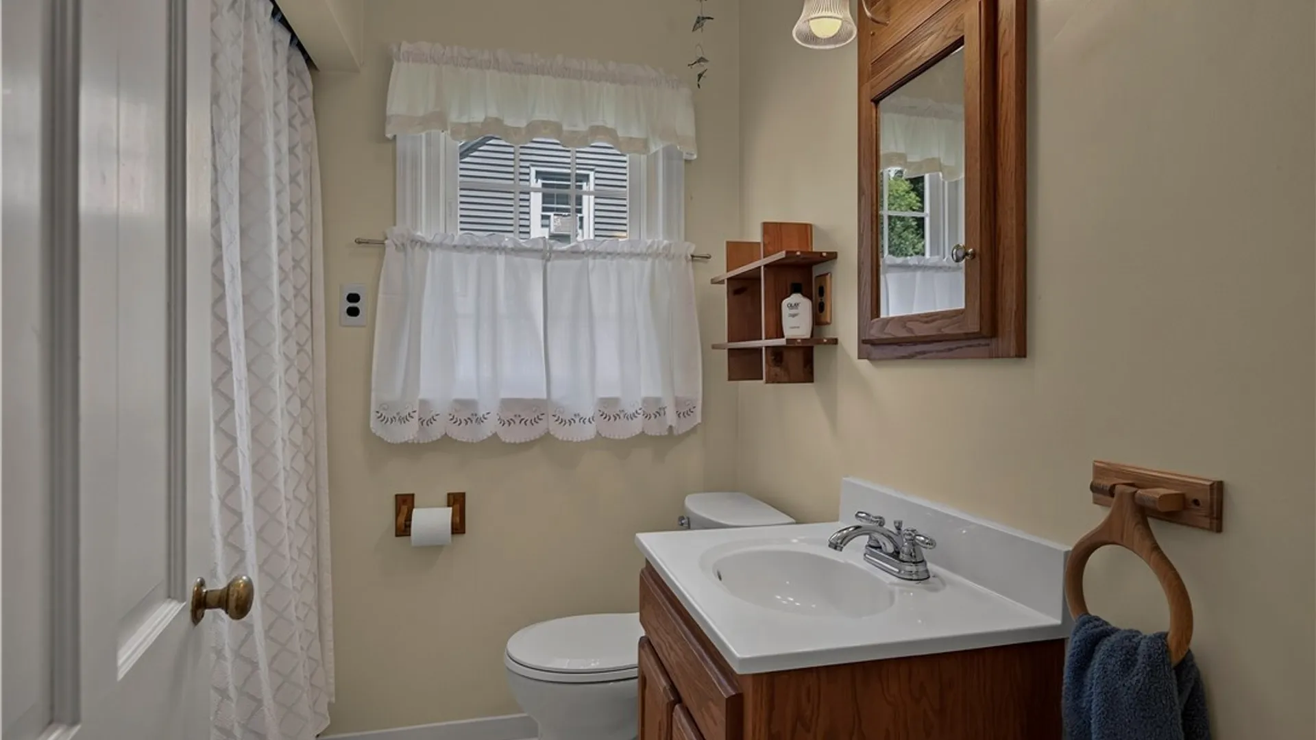 Property at 22 Winmar Crescent, New Hartford, NY 13413 24