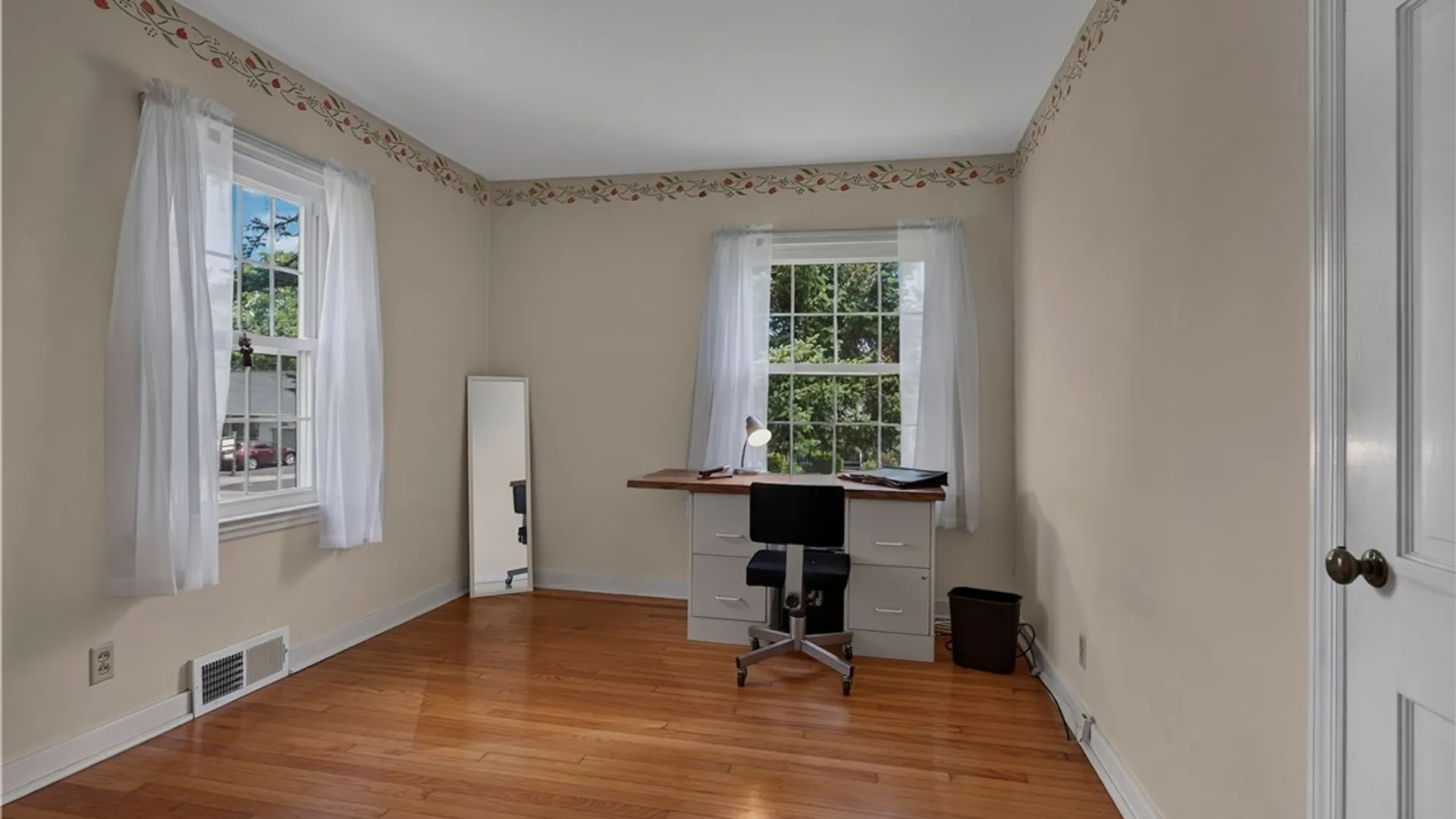 Property at 22 Winmar Crescent, New Hartford, NY 13413 22